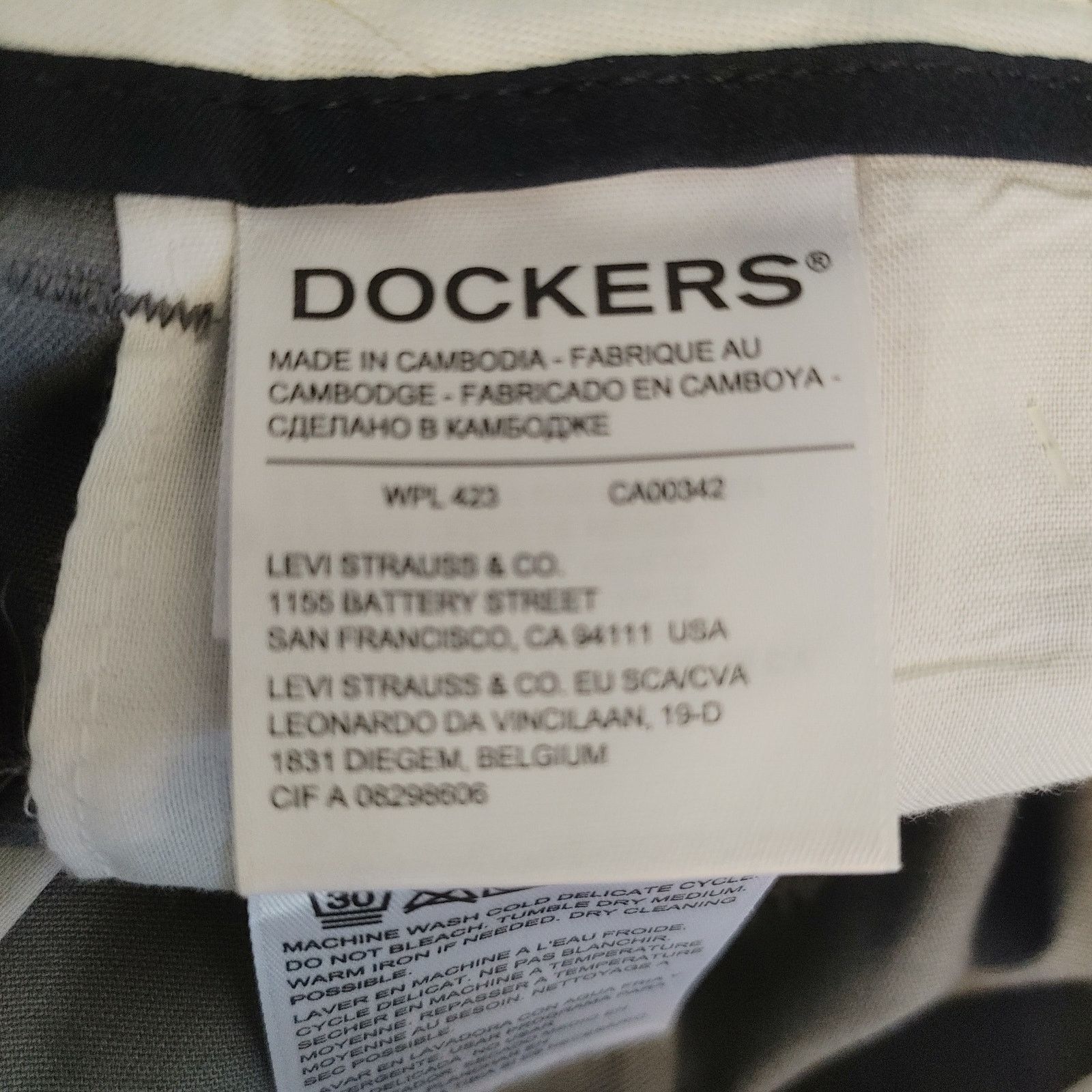 Dockers Dockers Men's 36 Gray Easy Khaki Straight Fit Dress Pants Size US 36 / EU 52 - 6 Thumbnail