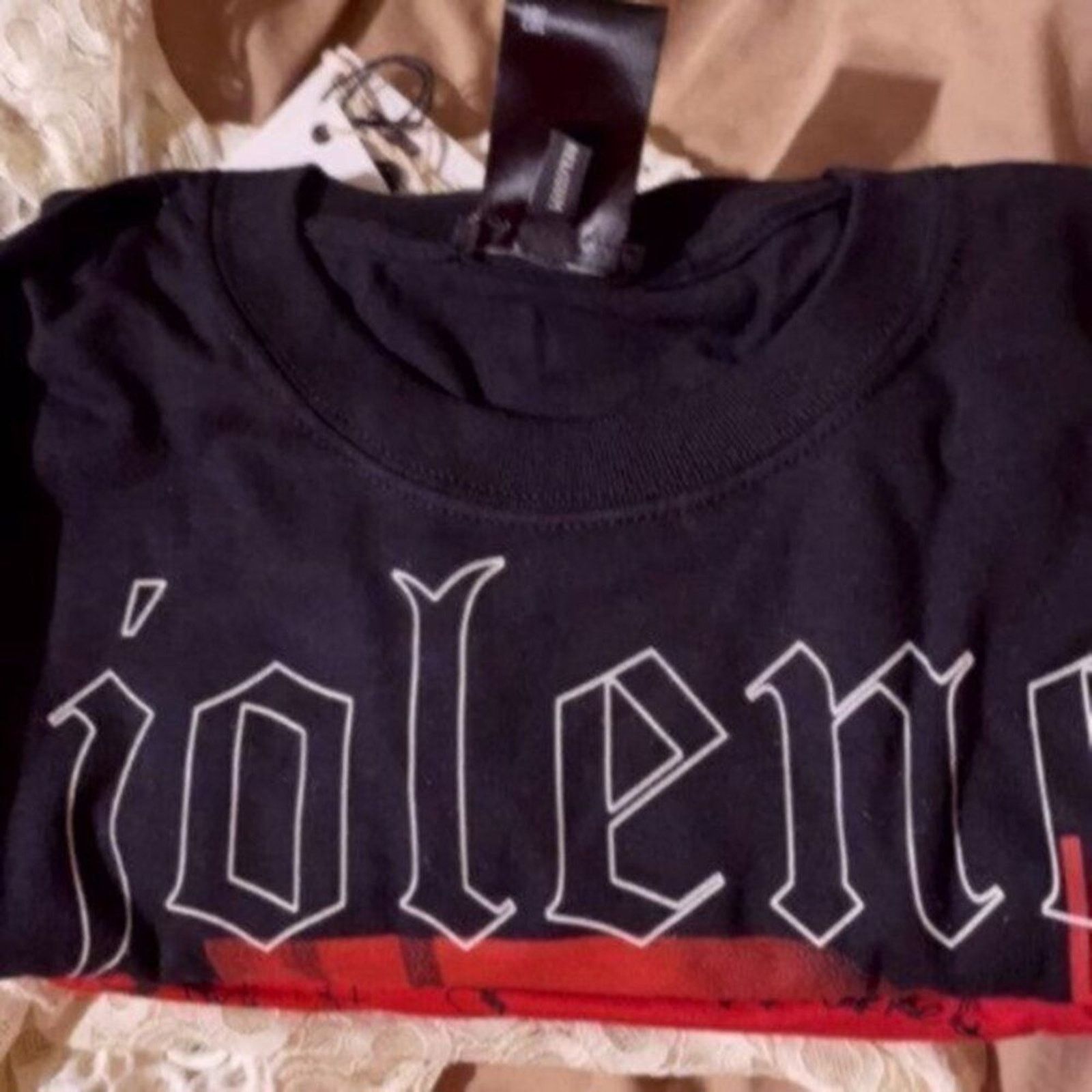 Ann Demeulemeester Rare Ann Demeulemeester Jolene printed Tee Black and Red S Size S / US 4 / IT 40 - 4 Thumbnail
