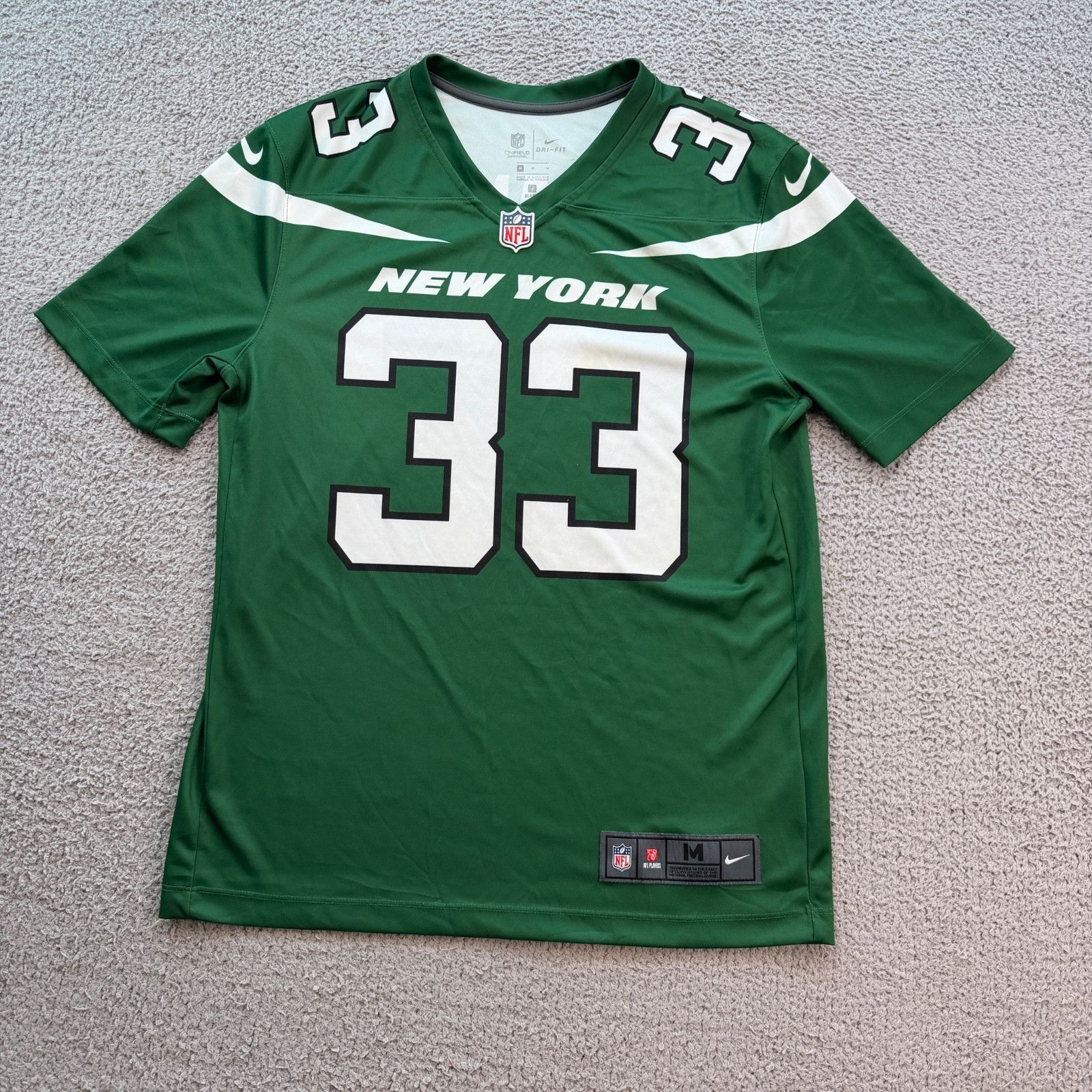 Corteiz × Nike Nike x Corteiz NRG Jersey in Forest Green | Grailed