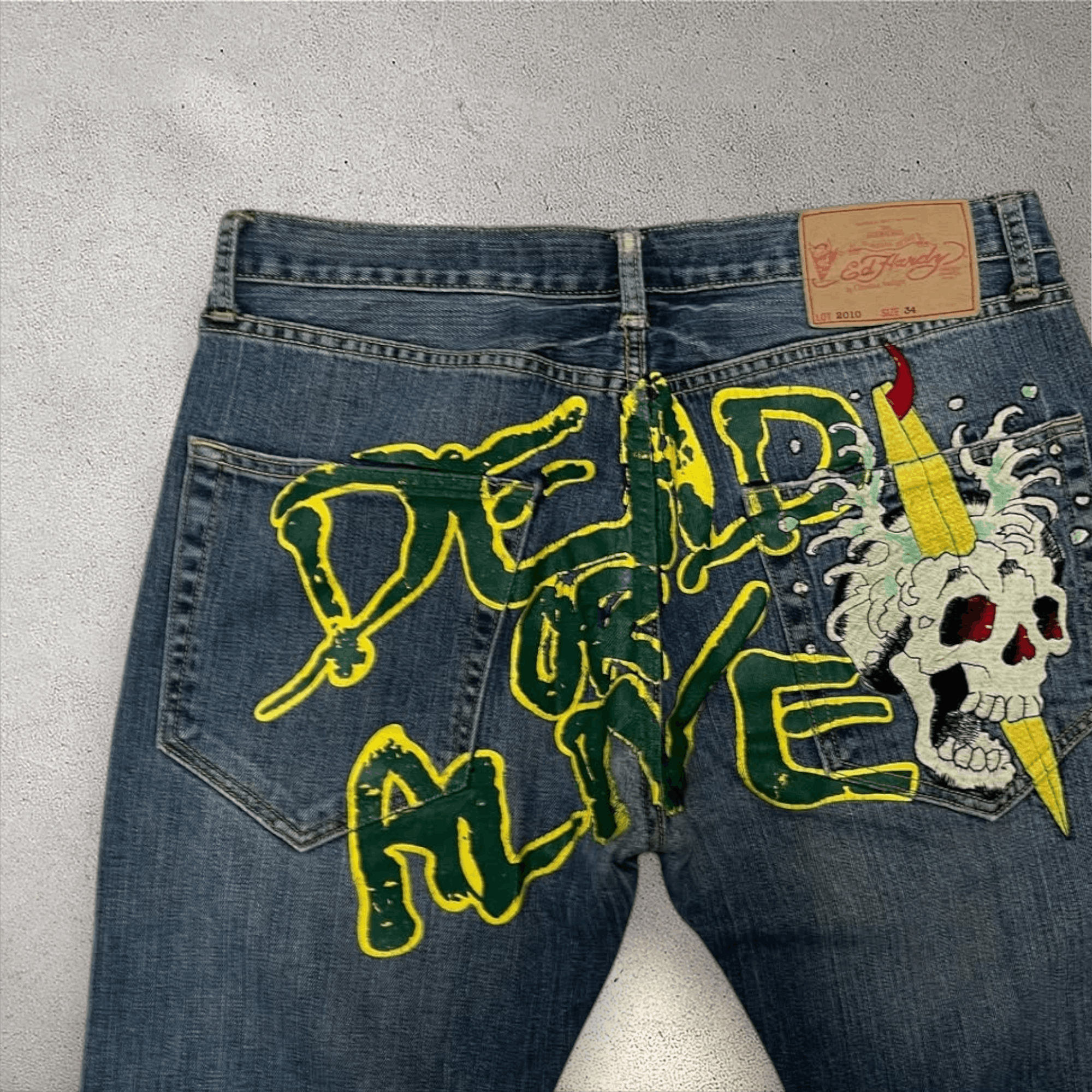 Christian Audigier × Ed Hardy Crazy 💥 Ed Hardy ' DEAD OR ALIVE ' Embroiderd Baggy Denim Size US 36 / EU 52 - 5 Thumbnail
