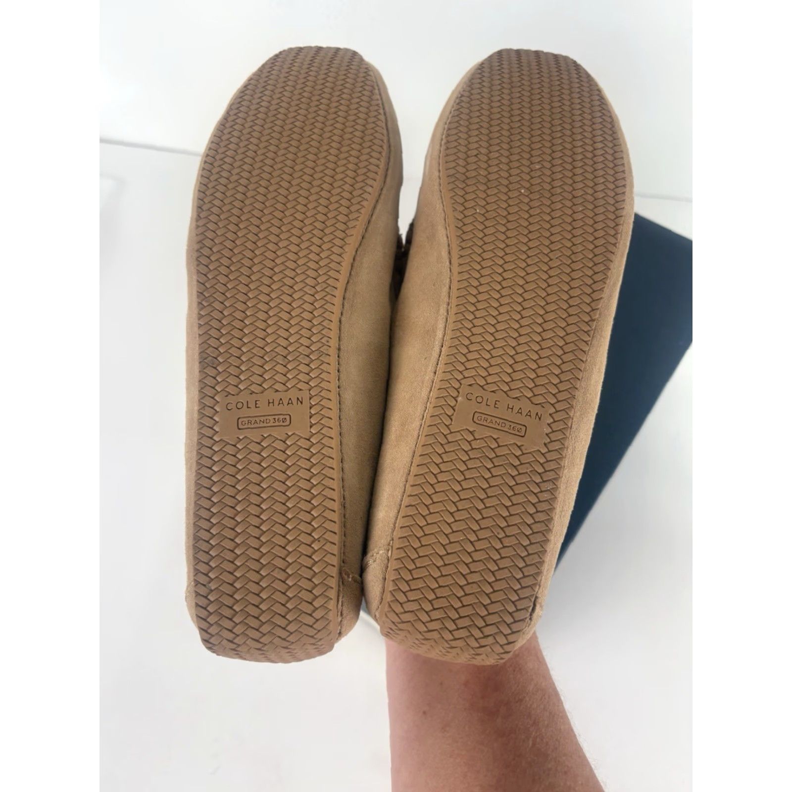 Cole Haan Cole Haan Tully Driver Slip-On Womens Size 8B Blush Tan Suede Round Toe Flat Casual Business Size US 8 / IT 38 - 7 Thumbnail