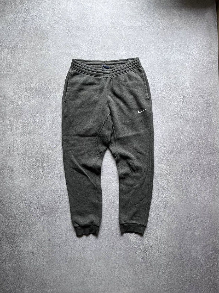 Nike × Vintage Vintage Nike Swoosh Gray Cotton Baggy Trackpants Y2K M Size US 32 / EU 48 - 1 Thumbnail