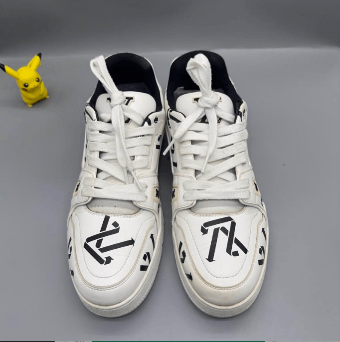 Louis Vuitton Louis Vuitton low-top shoes Size US 9 / EU 42 - 2 Thumbnail