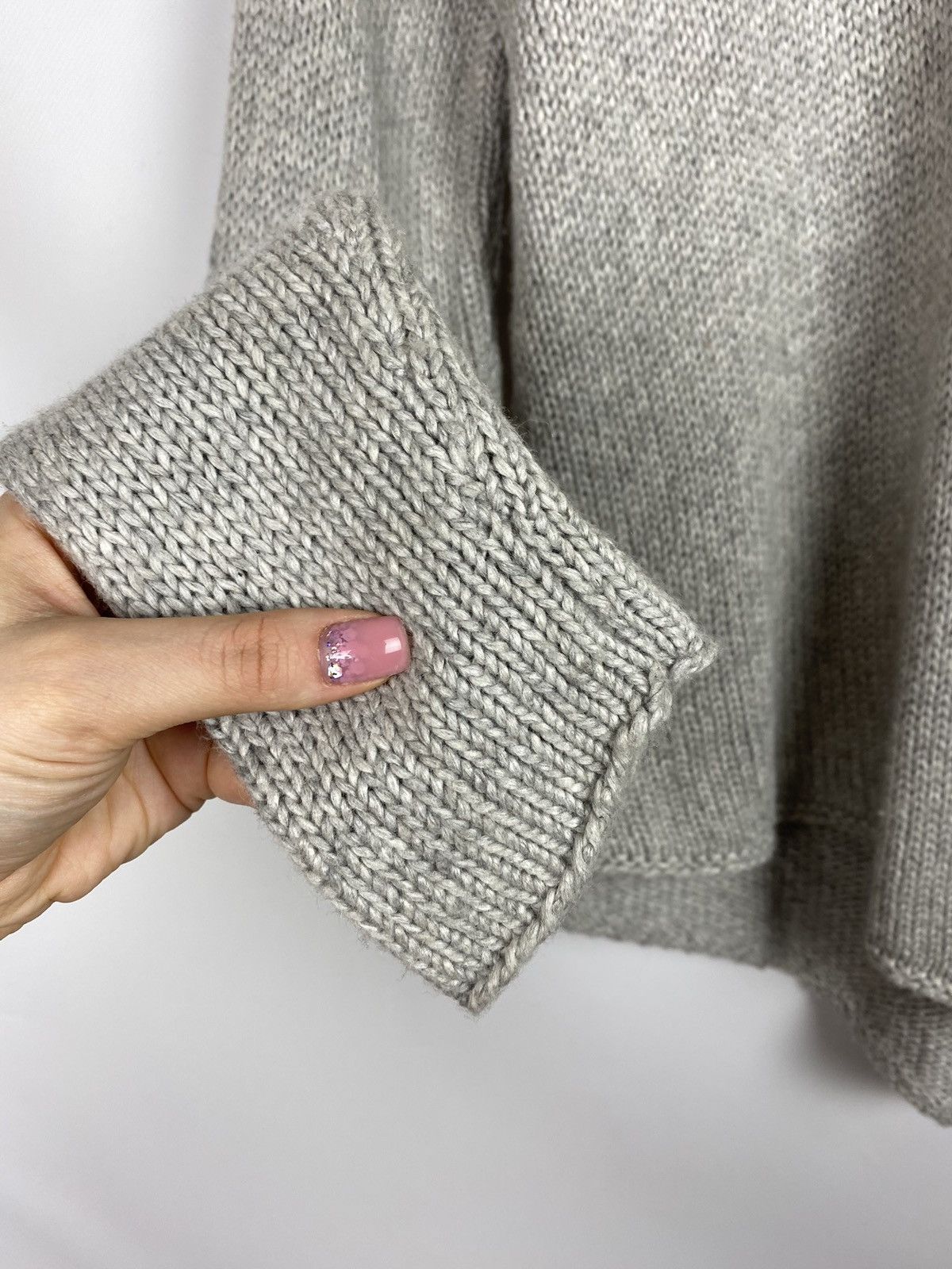 Helmut Lang Helmut Lang ladies avant-garde assymetrical sweater pullover Size S / US 4 / IT 40 - 9 Thumbnail