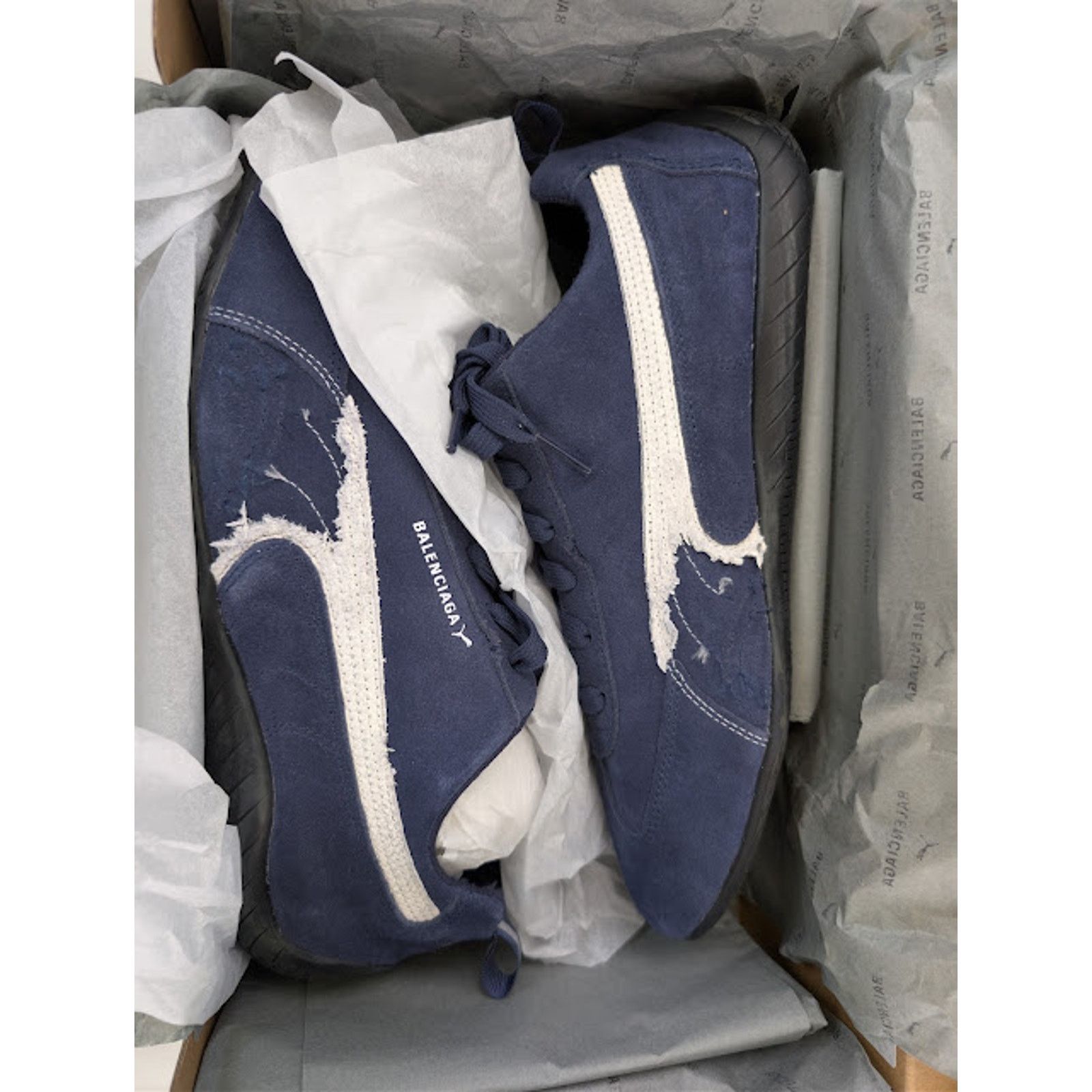 Balenciaga × Puma o1rshd1 Speedcat Destroyed Low Top Sneaker in Navy / White Size US 12 / EU 45 - 21 Thumbnail