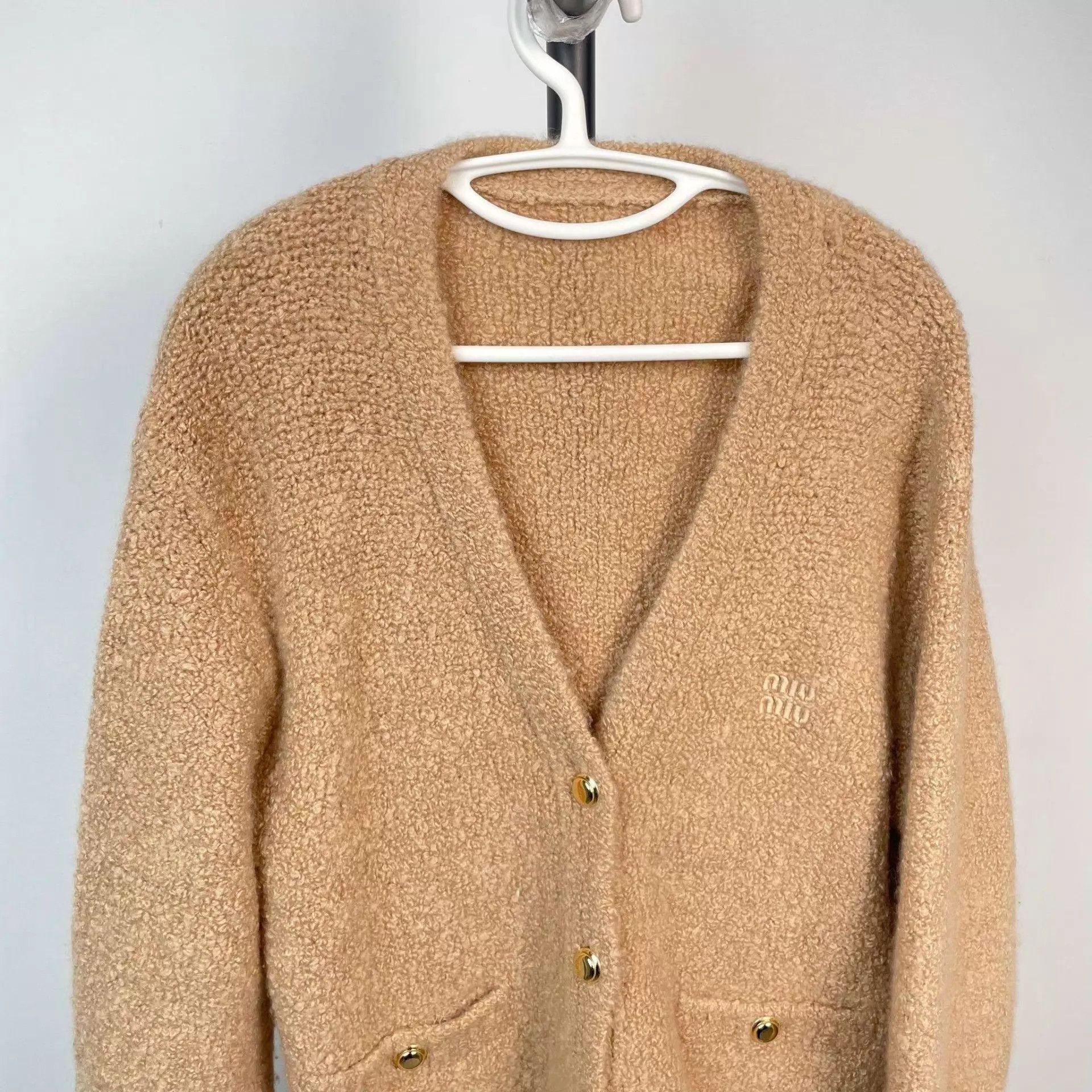Miu Miu MIU MIU knit teddy cardigan 95 new EU40 Size S / US 4 / IT 40 - 9 Thumbnail