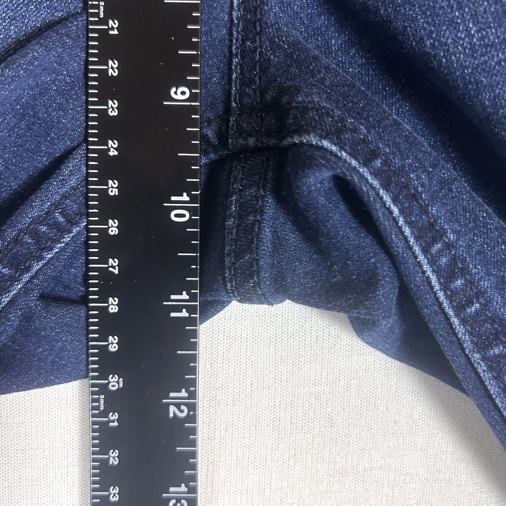 Old Navy Old Navy Jeans Skinny 4 Dark Wash Mid Rise Denim Regular Inseam 27.5in Button Zip Women Size 27" / US 4 / IT 40 - 6 Thumbnail