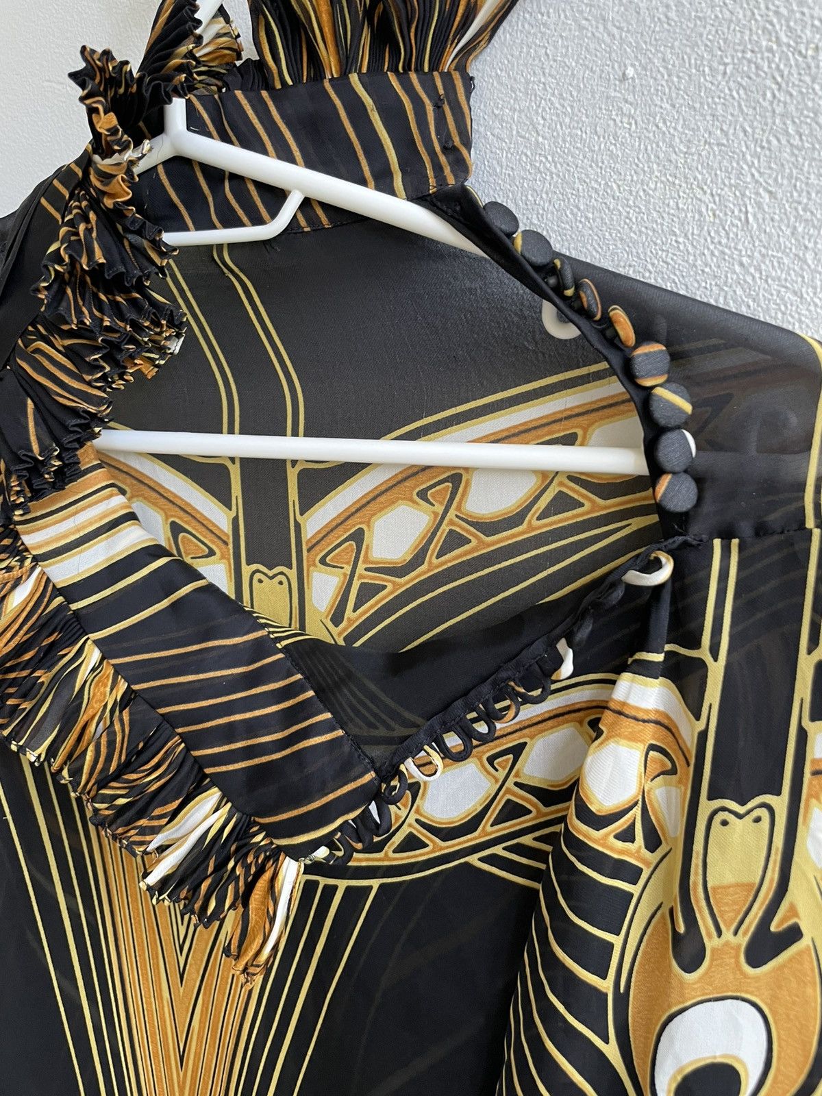 Roberto Cavalli Roberto Cavalli 2007 VOYAGE RUNWAY Collection Silk Blouse Size M / US 6-8 / IT 42-44 - 21 Thumbnail