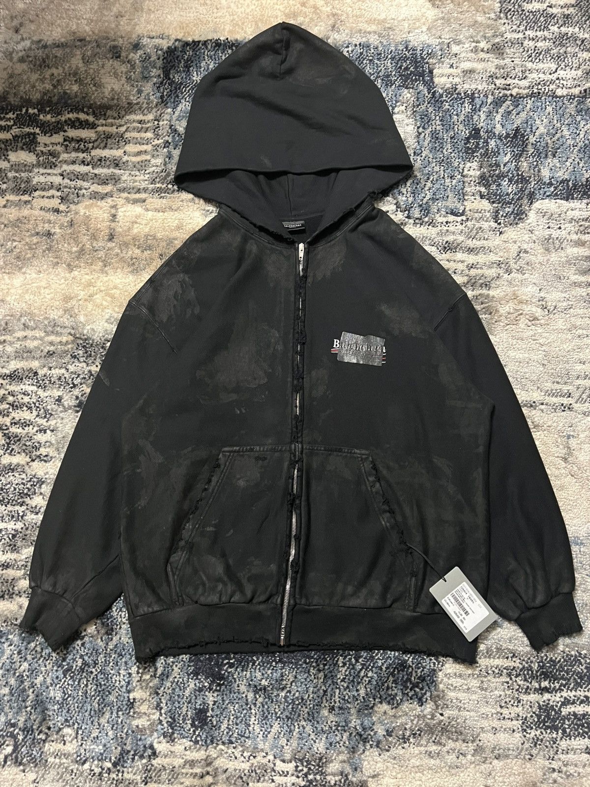 Balenciaga Balenciaga SS23 Mud Gaffer Tape Hoodie BNWT Size US M / EU 48-50 / 2 - 1 Thumbnail