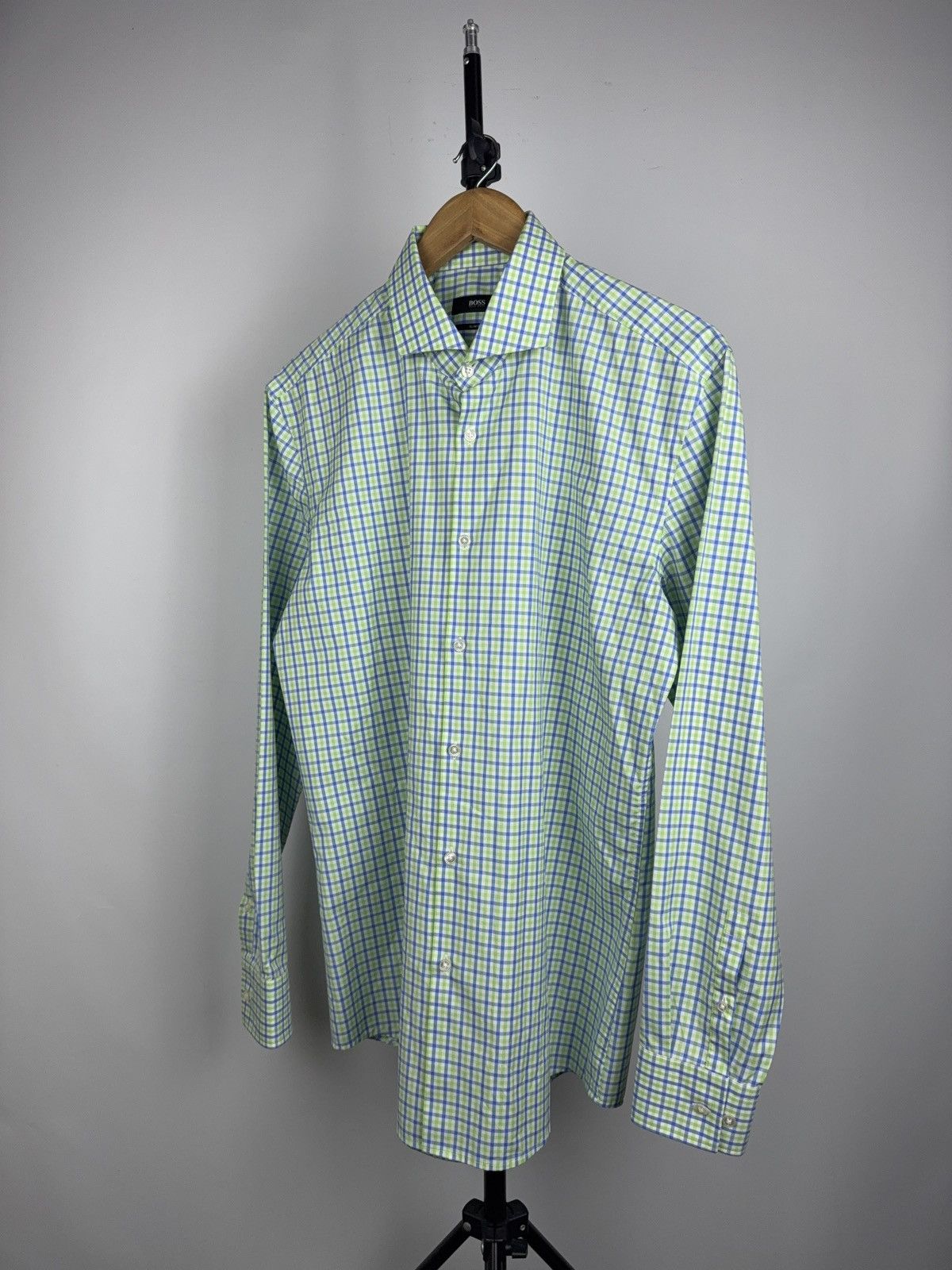 Hugo Boss Luxury 00s Hugo Boss Slim Fit Check Shirt Green Blue Mens L Size US L / EU 52-54 / 3 - 1 Thumbnail