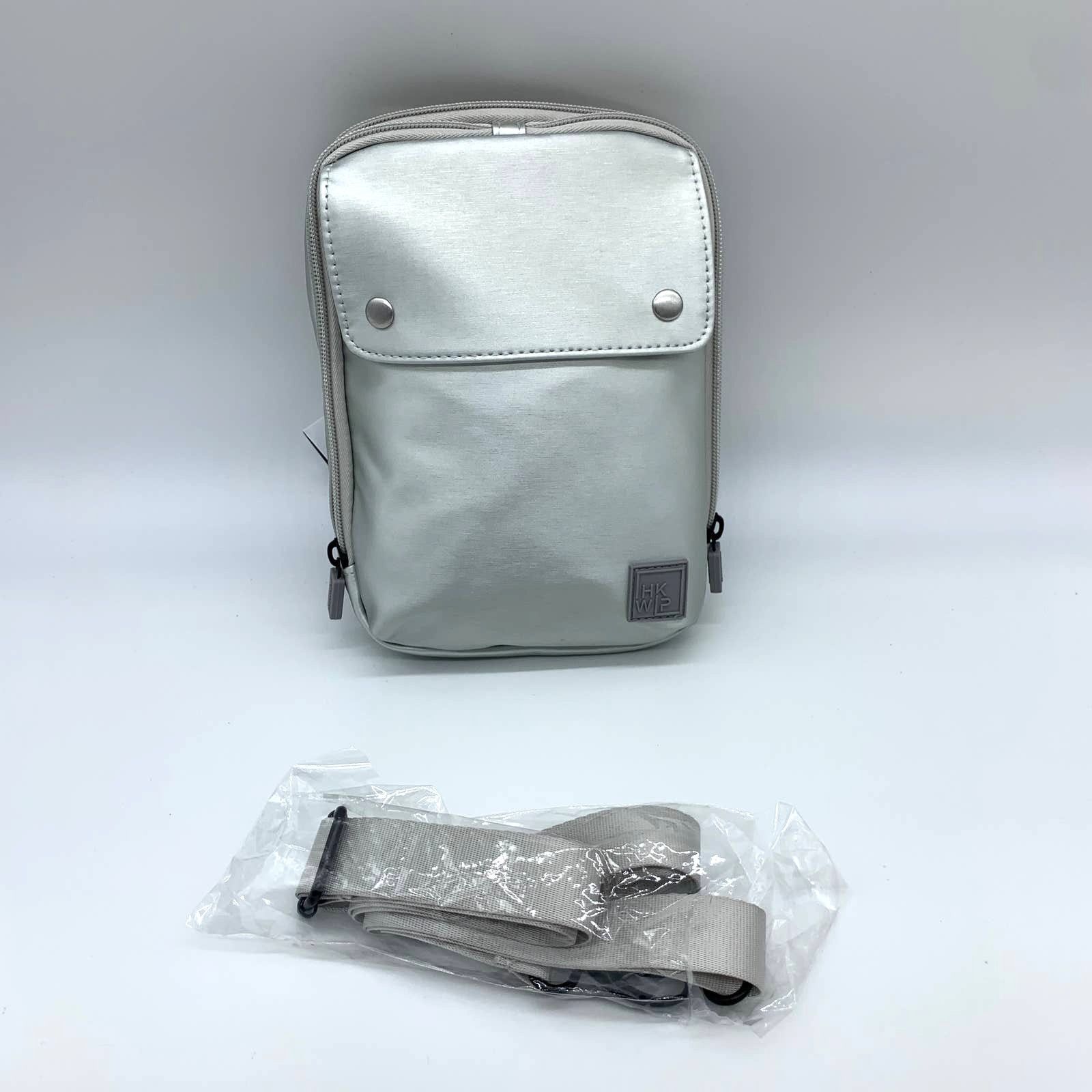 Other IHKWIP Crossbody Purse Womens Everyday Essentials Size ONE SIZE - 1 Thumbnail