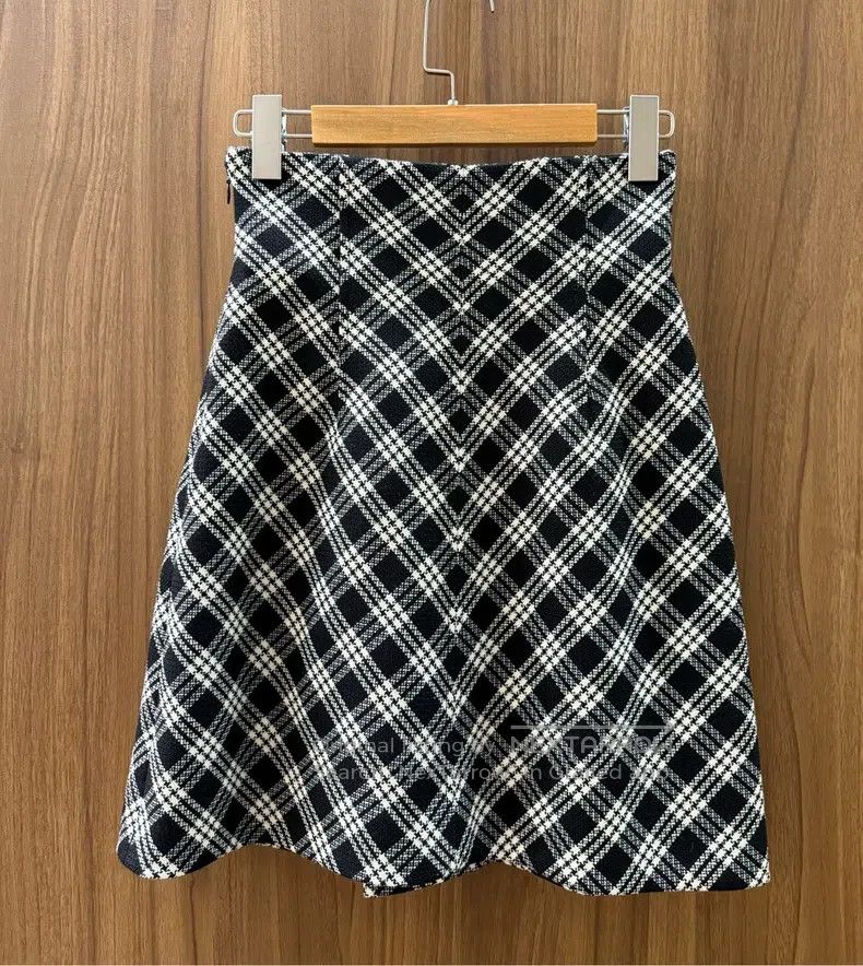 Dior Dior Black and white plaid wool skirt Size 42" / US 20 - 2 Thumbnail