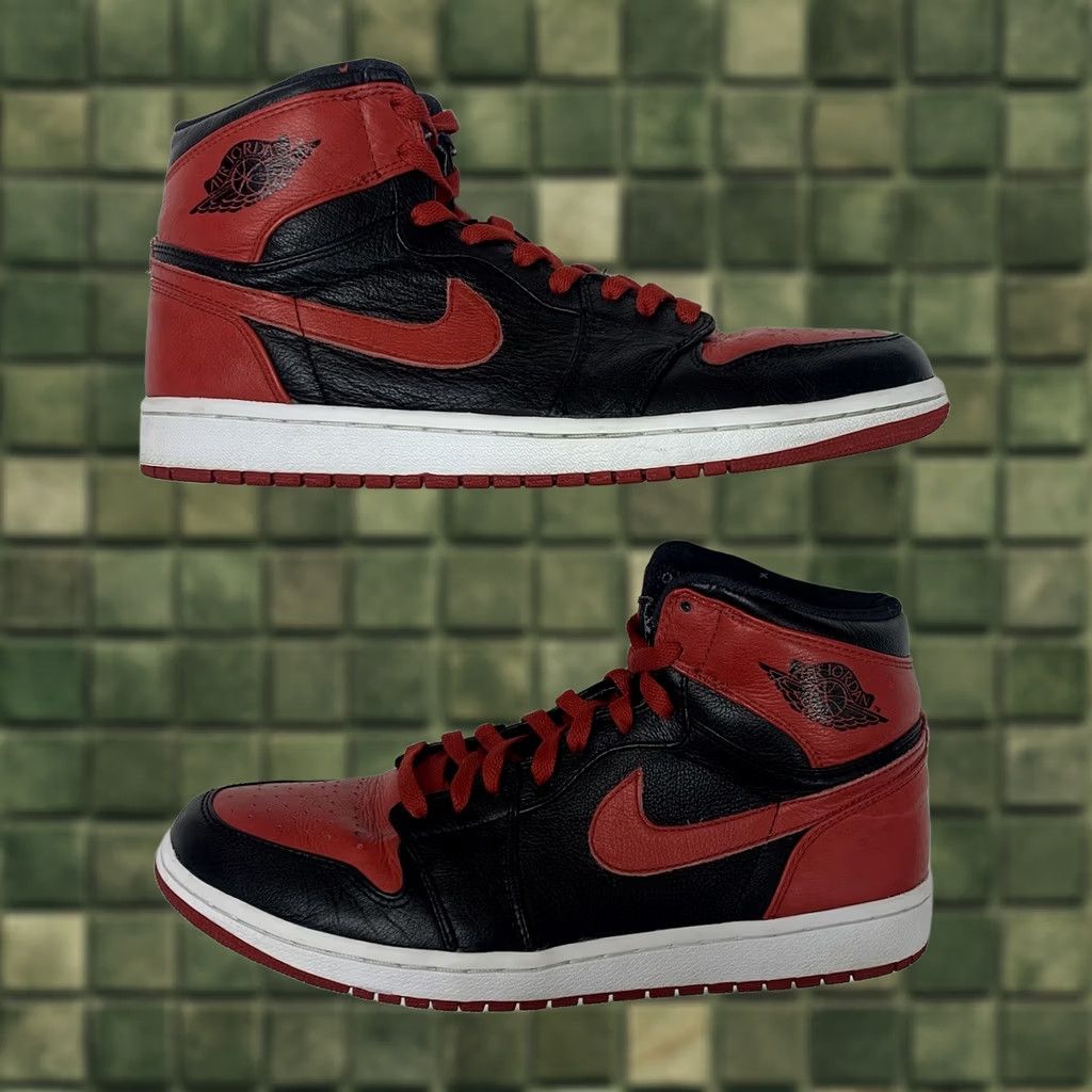 Nike Nike Air Jordan 1 Banned X Bred 1 2011 Size 10.5 Black/Red Sneaker Mens Affordable Condition Great Release Year 2011 Vintage No Size US 11 / EU 44 - 1 Thumbnail