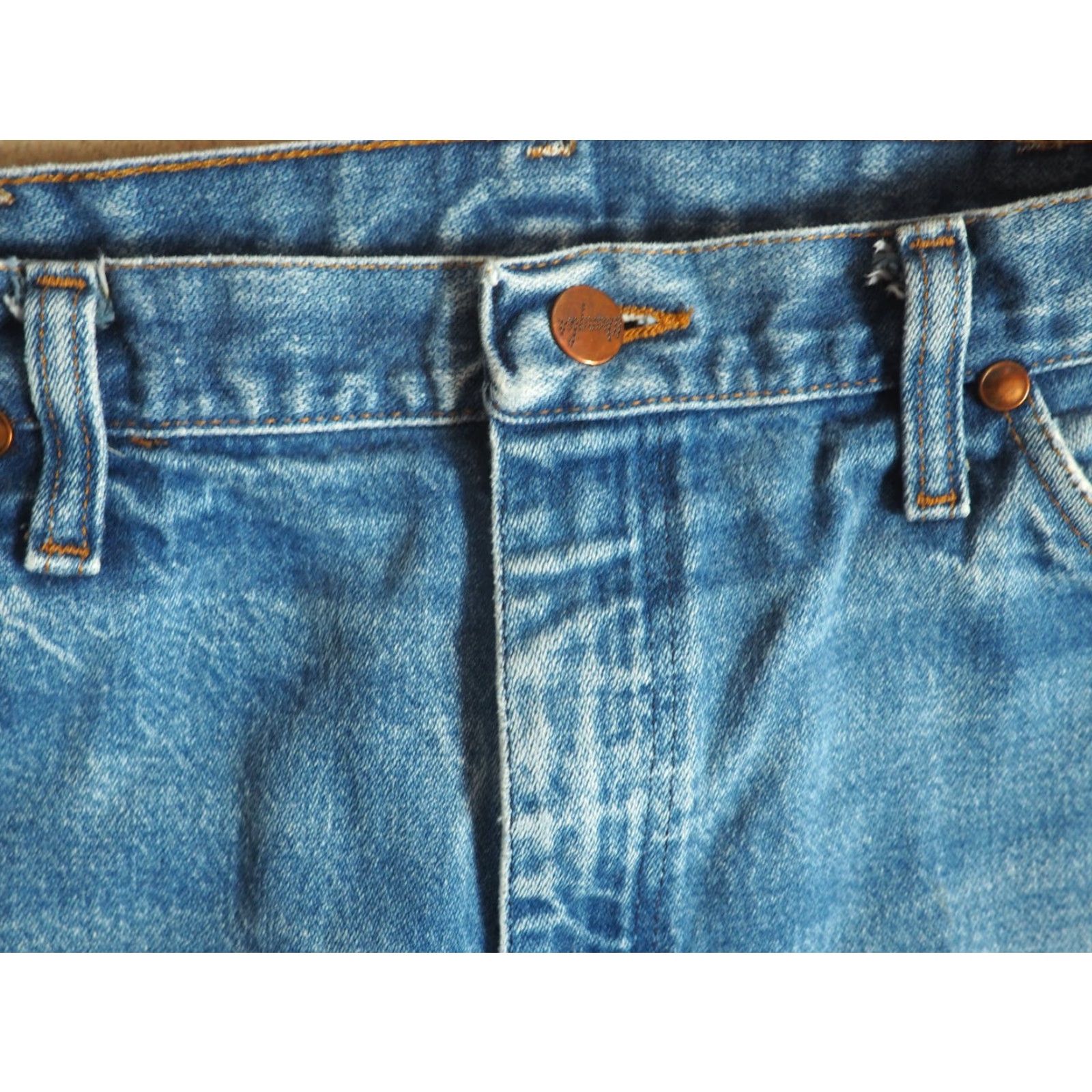 Wrangler VTG Wrangler Denim Jeans 33x30 USA Made 90s Blue Cowboy Mens Denim Pant Grunge Look Size US 33 - 7 Thumbnail
