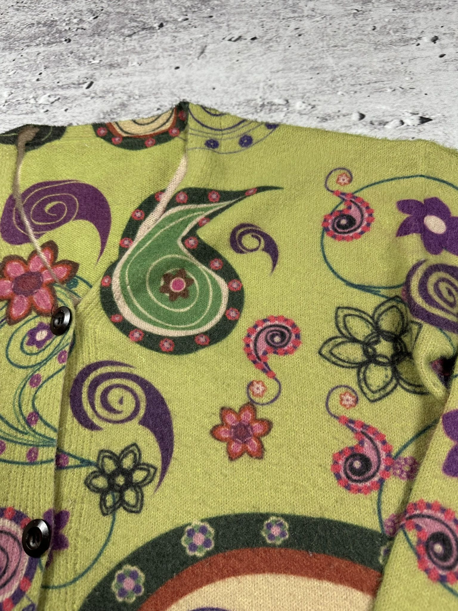 Vintage Vintage floral wool cardigan jumper Size US XL / EU 56 / 4 - 4 Thumbnail