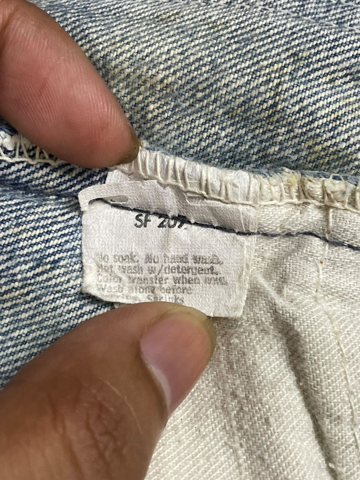 Levi's Vintage Clothing Vintage 80s Levi’s Orange Tab Very Rare Worn-In Look Jeans Size US 28 / EU 44 - 12 Thumbnail