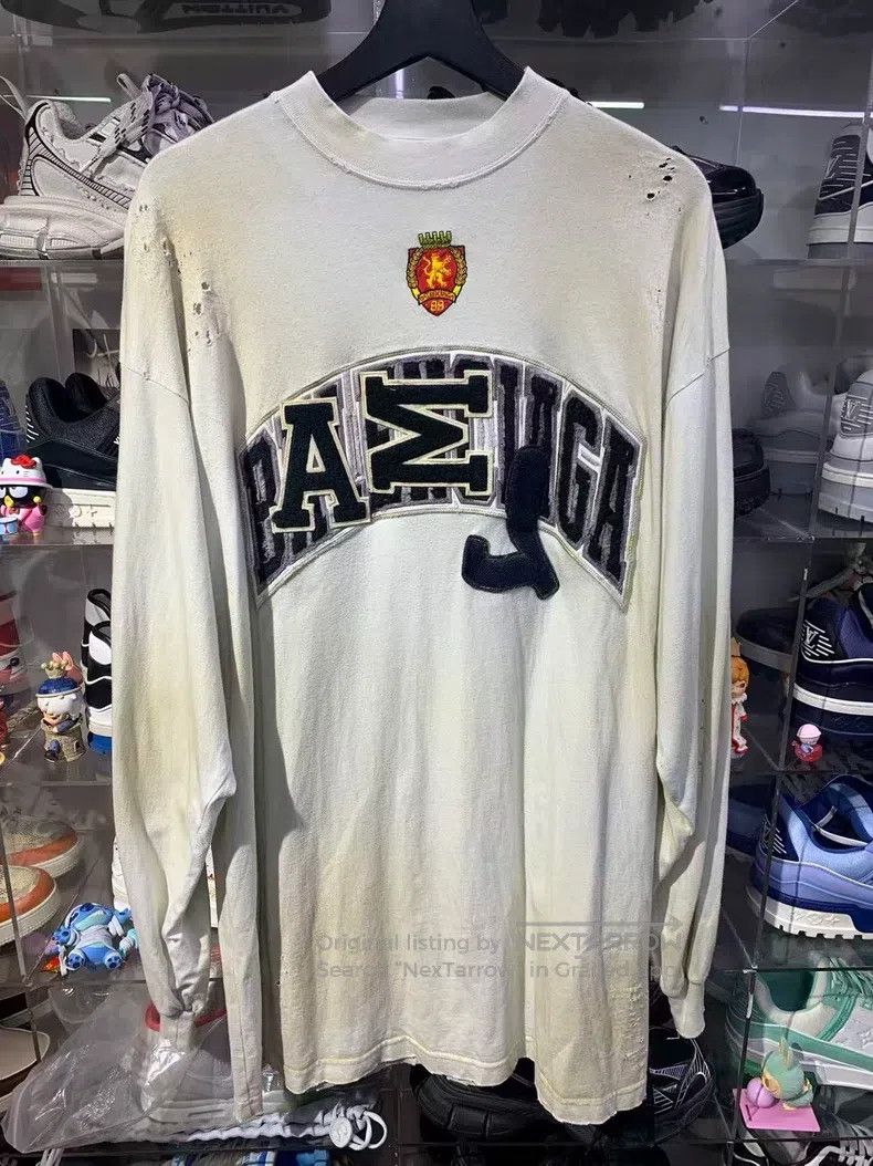 Balenciaga Balenciaga Manchester United Dirty Stain Aged Ripped Long Size US S / EU 44-46 / 1 - 1 Thumbnail