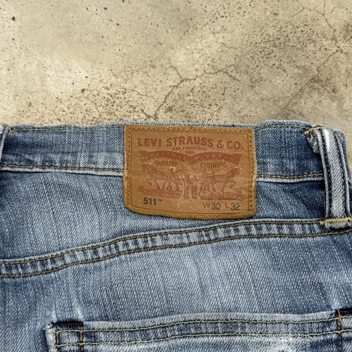 Levi's Levis 511 Y2K Lightwash Distressed Stretch Denim Pants Size US 30 / EU 46 - 15 Thumbnail