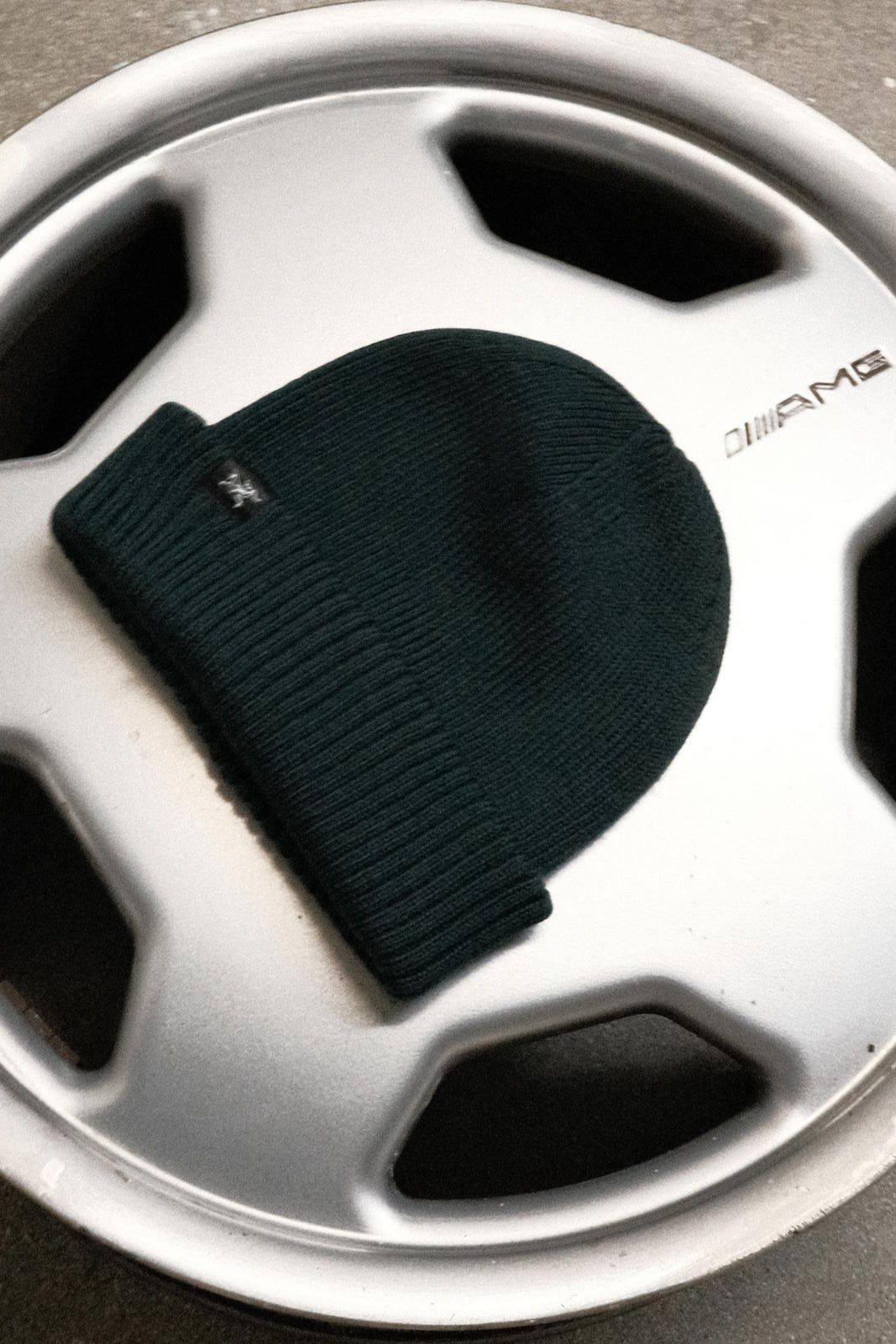Unknown London Arc'Teryx Beanie Dark Green Ribbed Knit Beanie Hat Size ONE SIZE - 1 Thumbnail