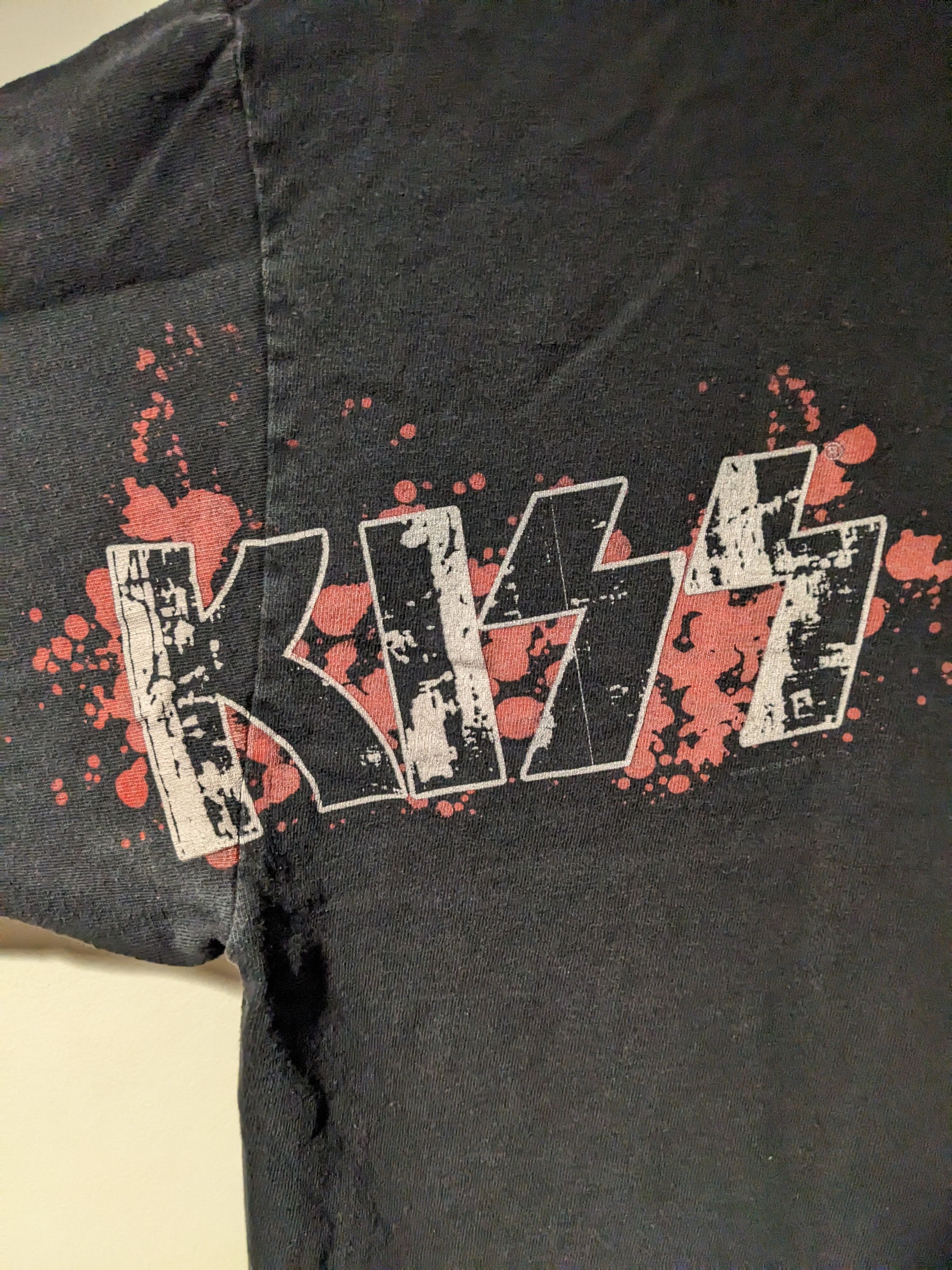 KISS × Vintage Vintage Y2K Kiss Band Tour Wings Center Logo Large T-Shirt Size US L / EU 52-54 / 3 - 5 Thumbnail