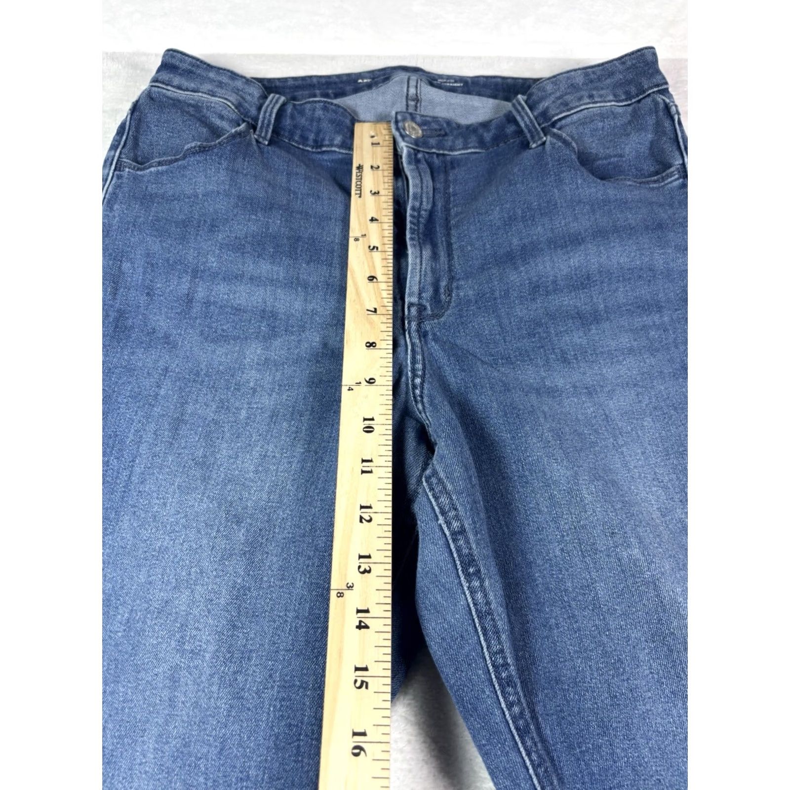 Old Navy VINTAGE Old Navy Women's High Rise Wow Straight Jeans 14 Short Denim Blue Stretch Size 36" / US 14 / IT 50 - 3 Thumbnail