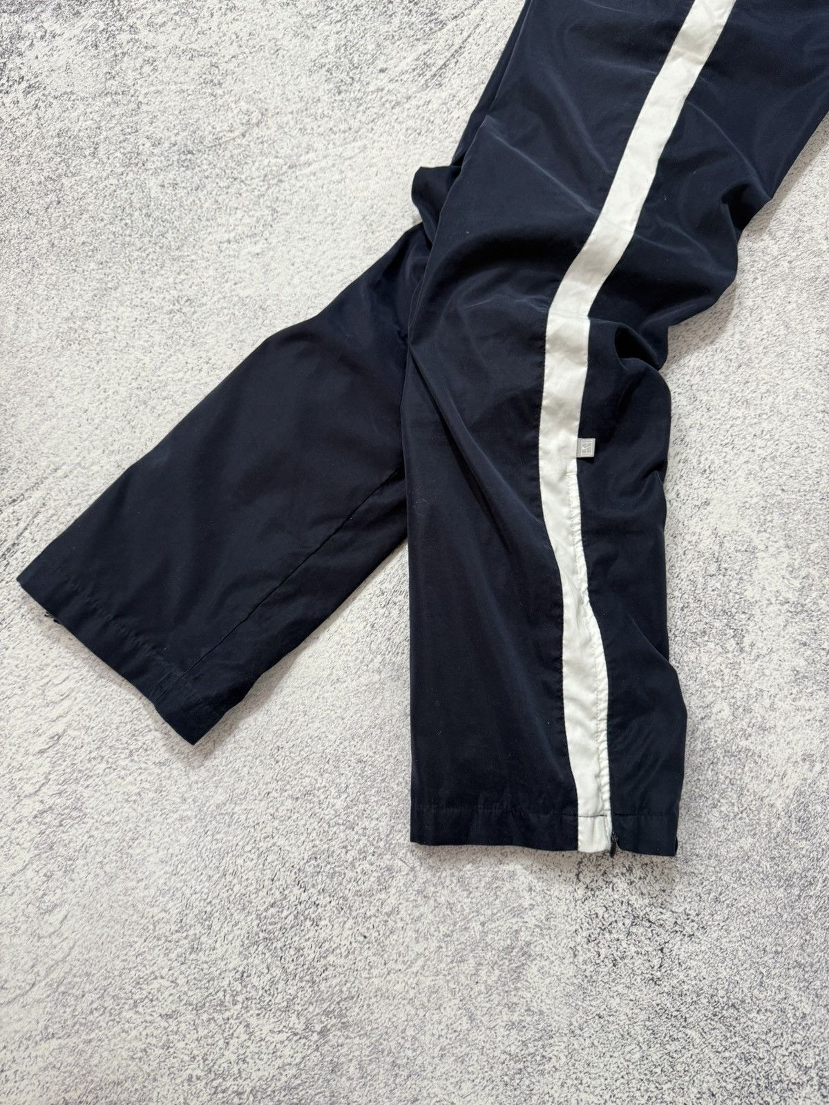 Nike Nike Vintage Baggy Pants Mini Swoosh Sweatpants Japanese Y2K Size US 32 / EU 48 - 3 Thumbnail