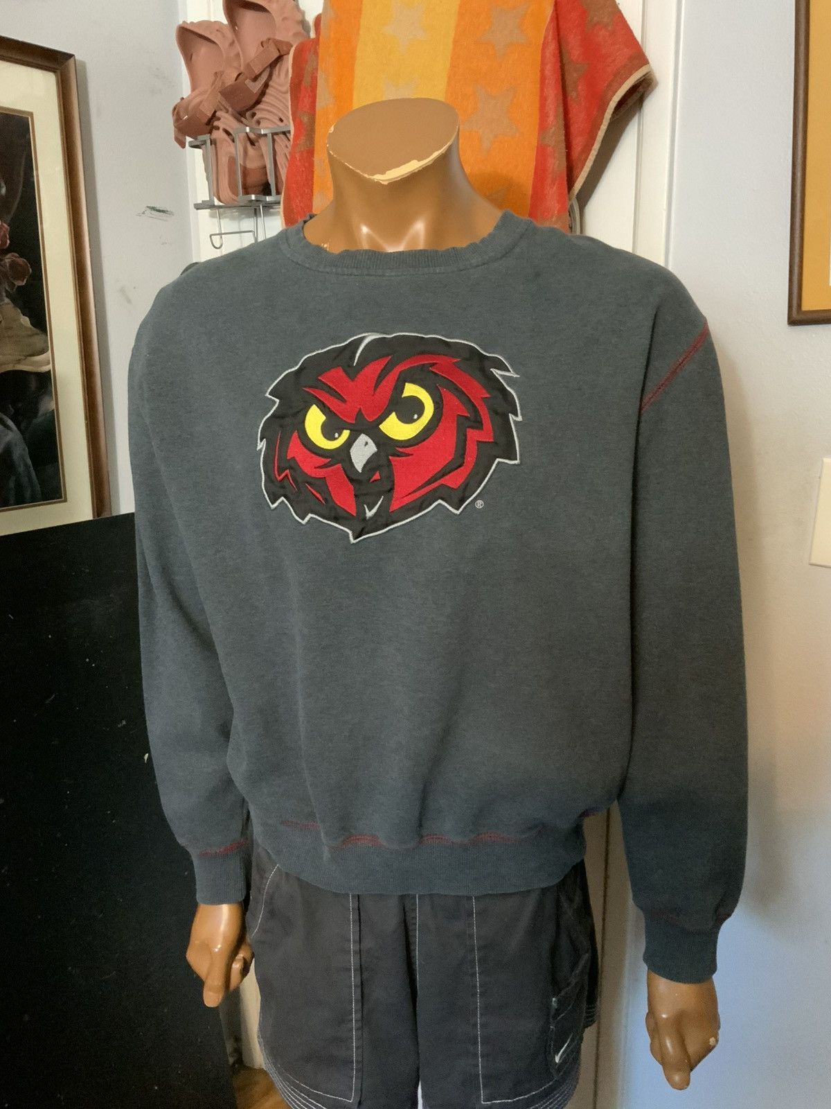 Colosseum Athletics Colosseum Temple University Owls Logo Crewneck Sweatshirt Size US L / EU 52-54 / 3 - 9 Thumbnail