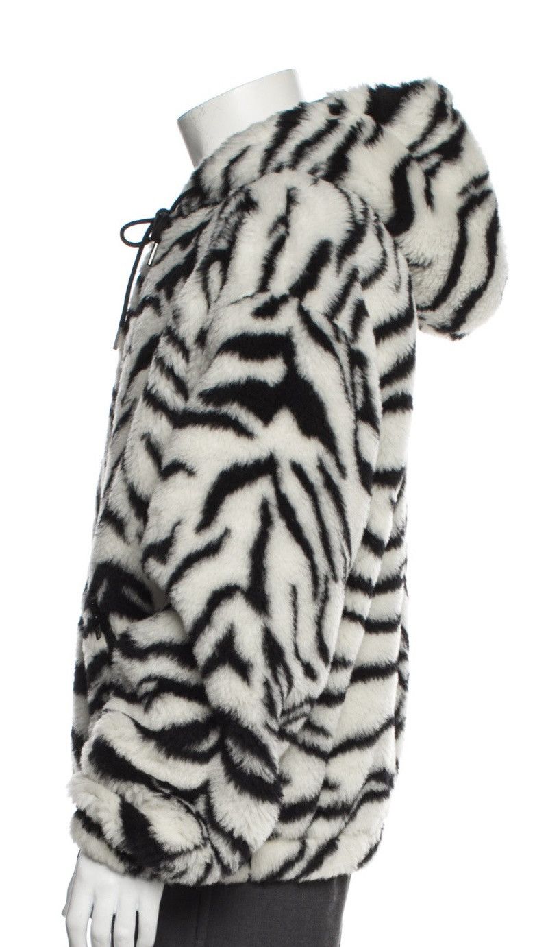 Celine Alpaca zebra print zip up jacket Size US M / EU 48-50 / 2 - 5 Thumbnail