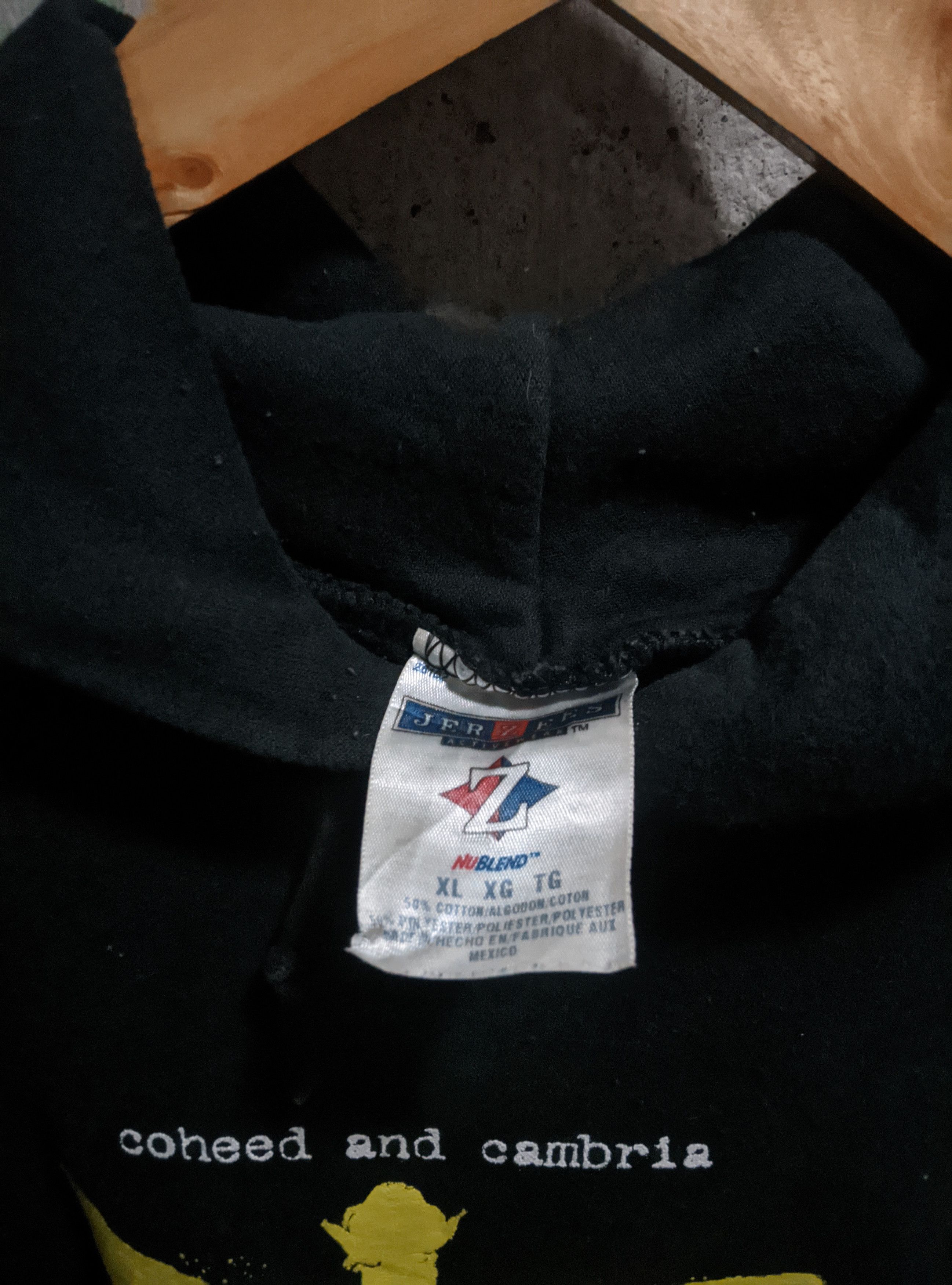 Band Tees Vintage 2002 coheed And cambria Post hardcore hoodie Size US XL / EU 56 / 4 - 5 Thumbnail