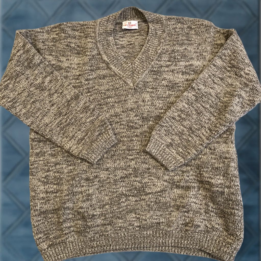 Laura Biagiotti VINTAGE Laura Biagiotti V Neck Sweater Wool Blend Size M L Brown Womens 1980s Size M / US 6-8 / IT 42-44 - 1 Thumbnail