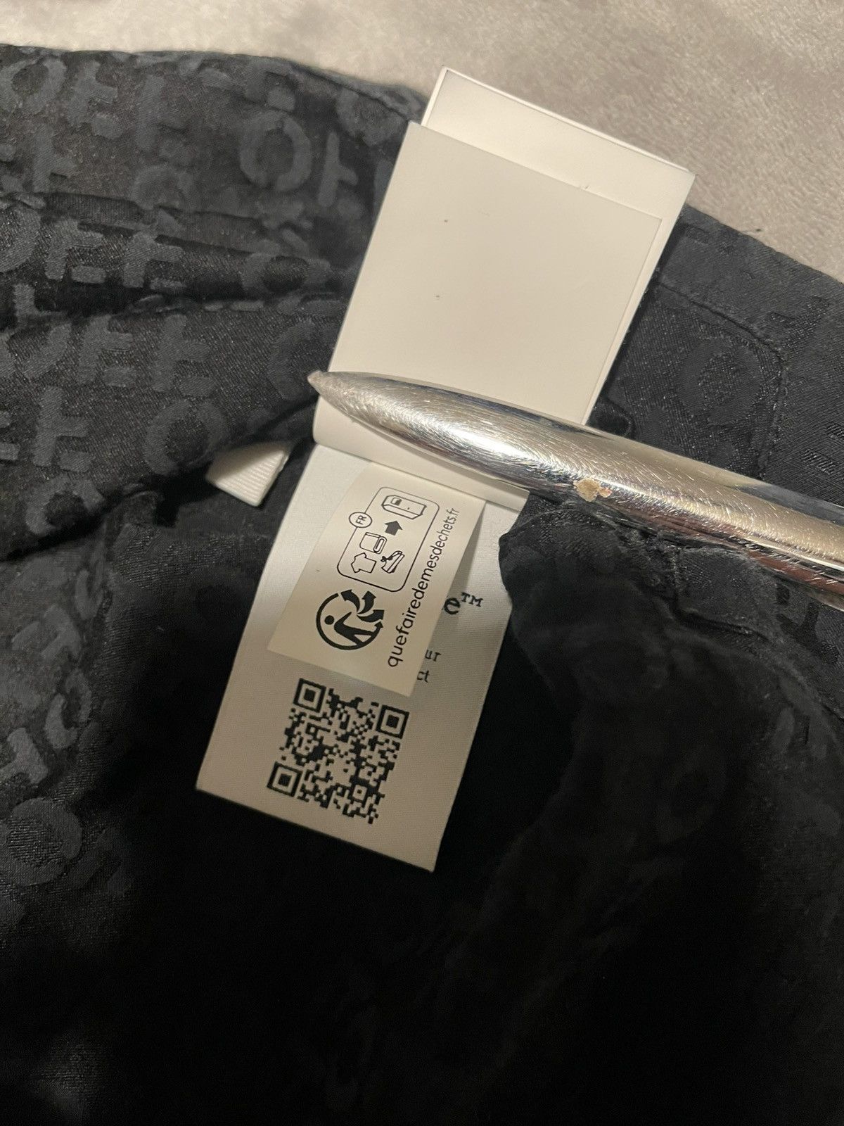 Off-White × Virgil Abloh OFF-WHITE LOGO JACQUARD CAMP COLLAR TEXTURED SHIRT SIZE L Size US L / EU 52-54 / 3 - 13 Thumbnail