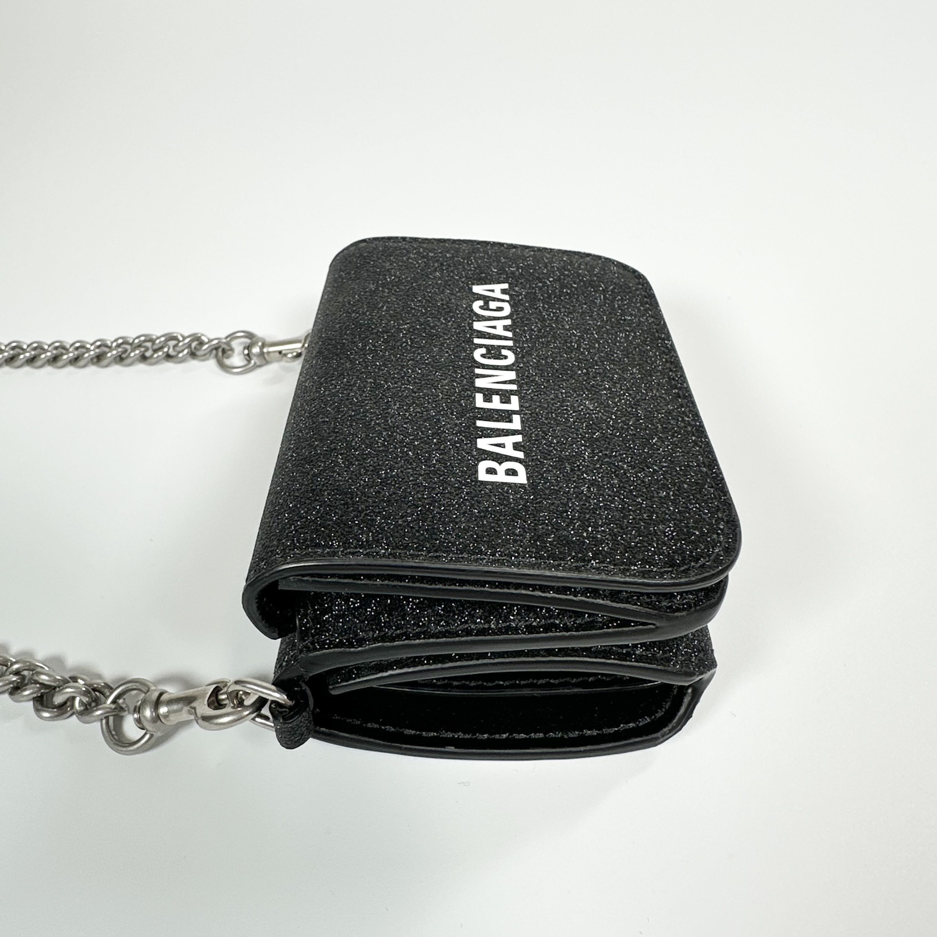 o1s1rm1225 Size: OS / Cash Mini Wallet On Chain Sparkling