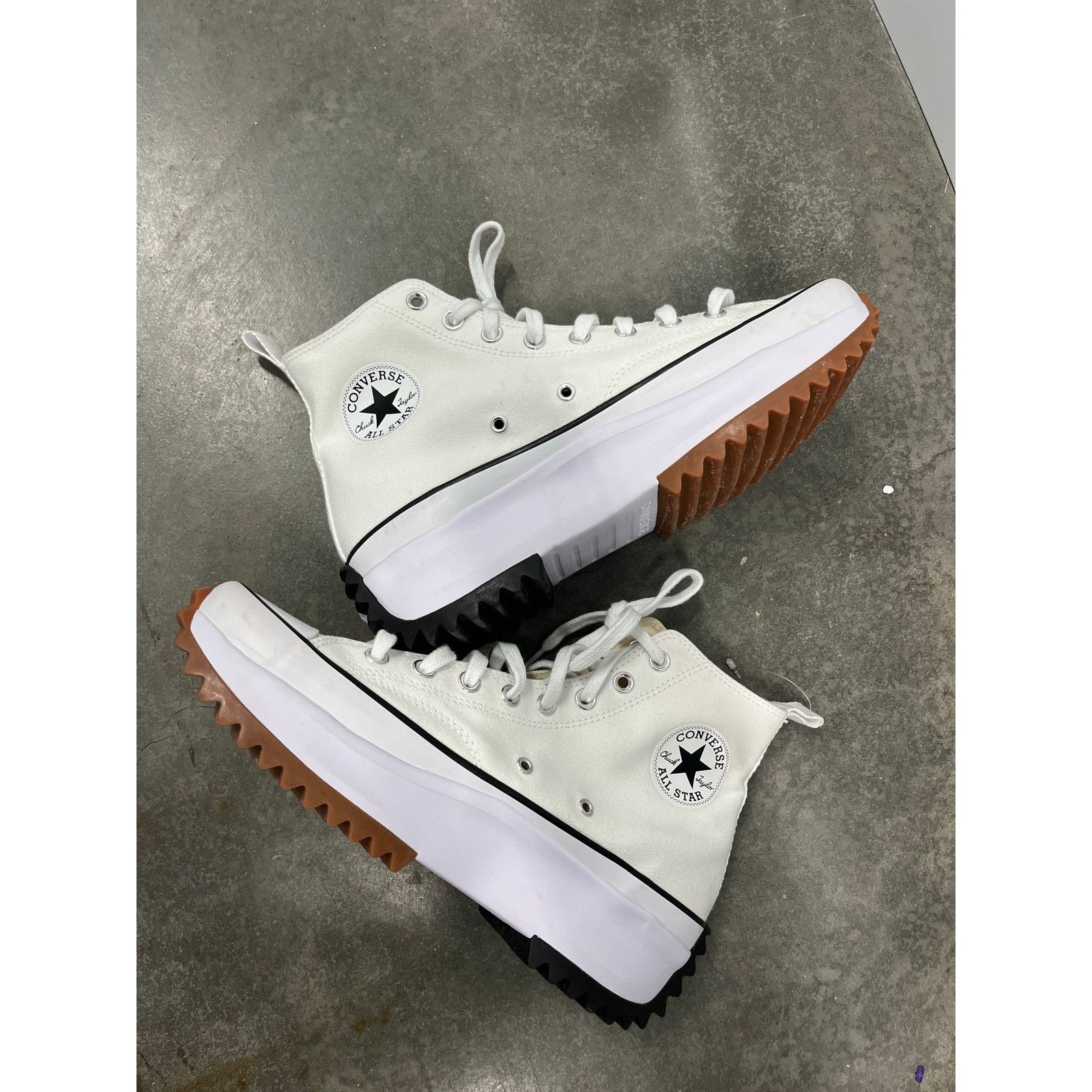 Converse Converse Run Star Hike Platform High Top mens platform Size US 10 / EU 43 - 2 Thumbnail
