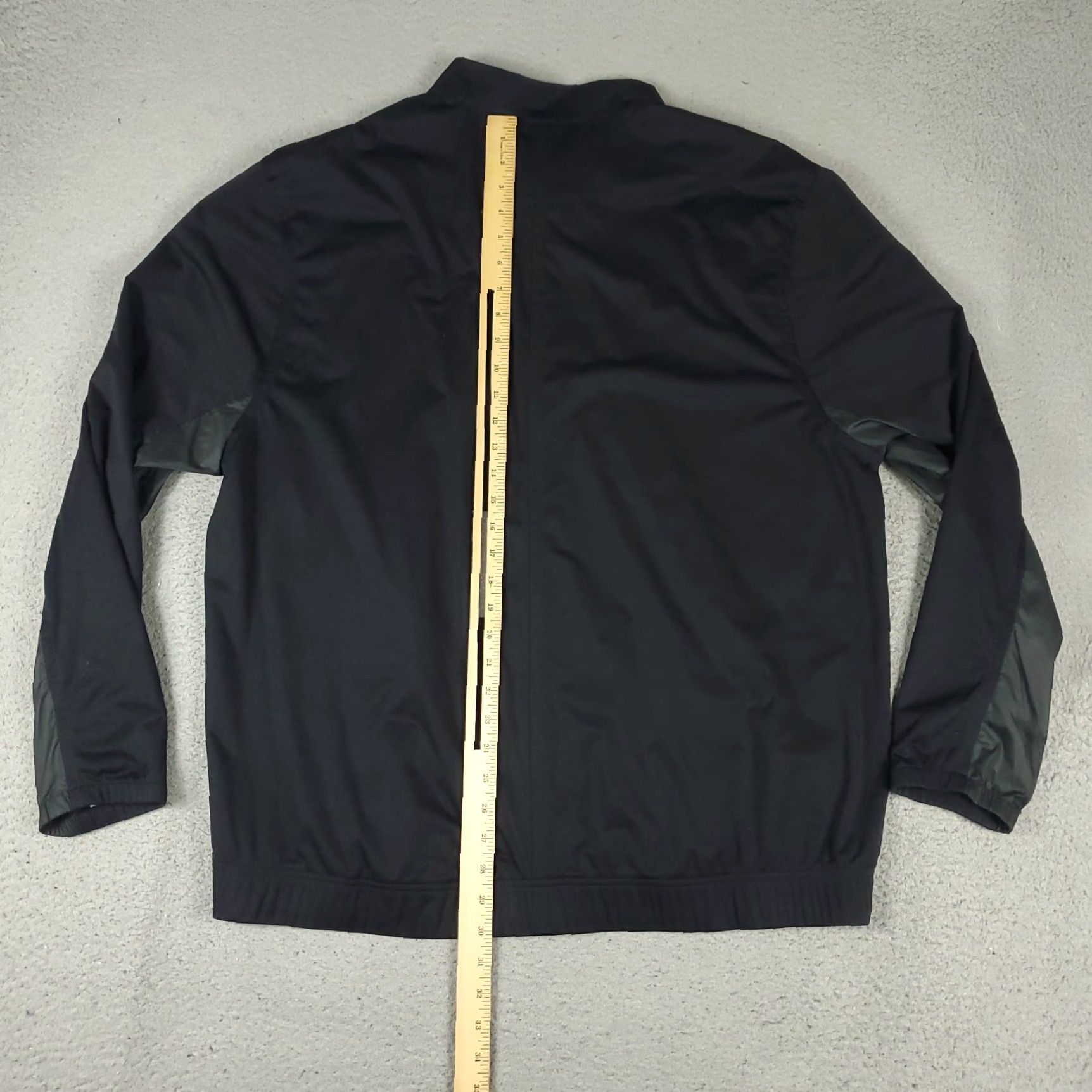Nike Nike Jacket Mens 2XL Black Windbreaker Full Zip 1/4 Zip Reflective Nike Dri-FIT Windbreaker Jacket Mens 2XL Black Size US XXL / EU 58 / 5 - 7 Thumbnail