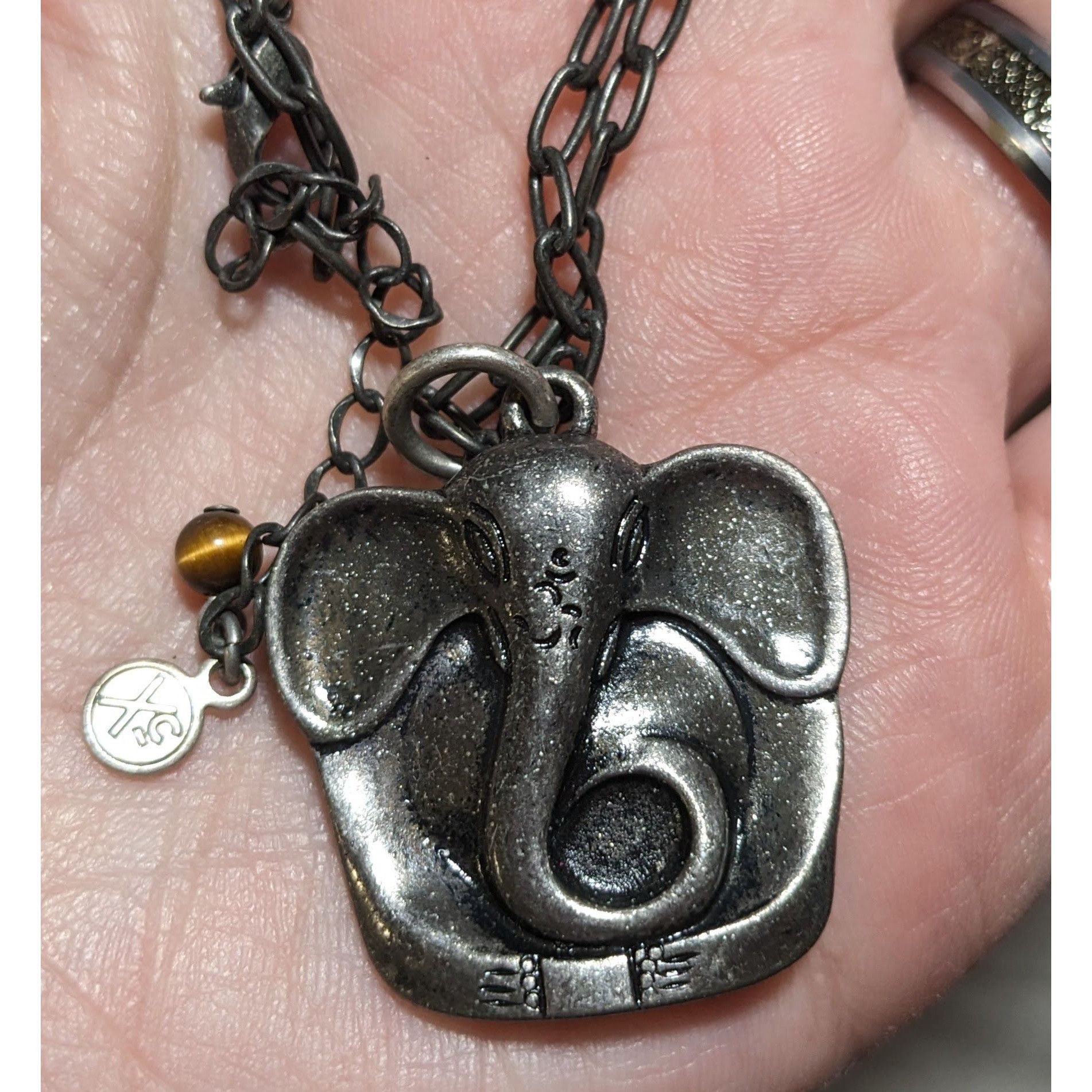 Other Axcess Liz Claiborne Silver Elephant Necklace Size ONE SIZE - 11 Thumbnail