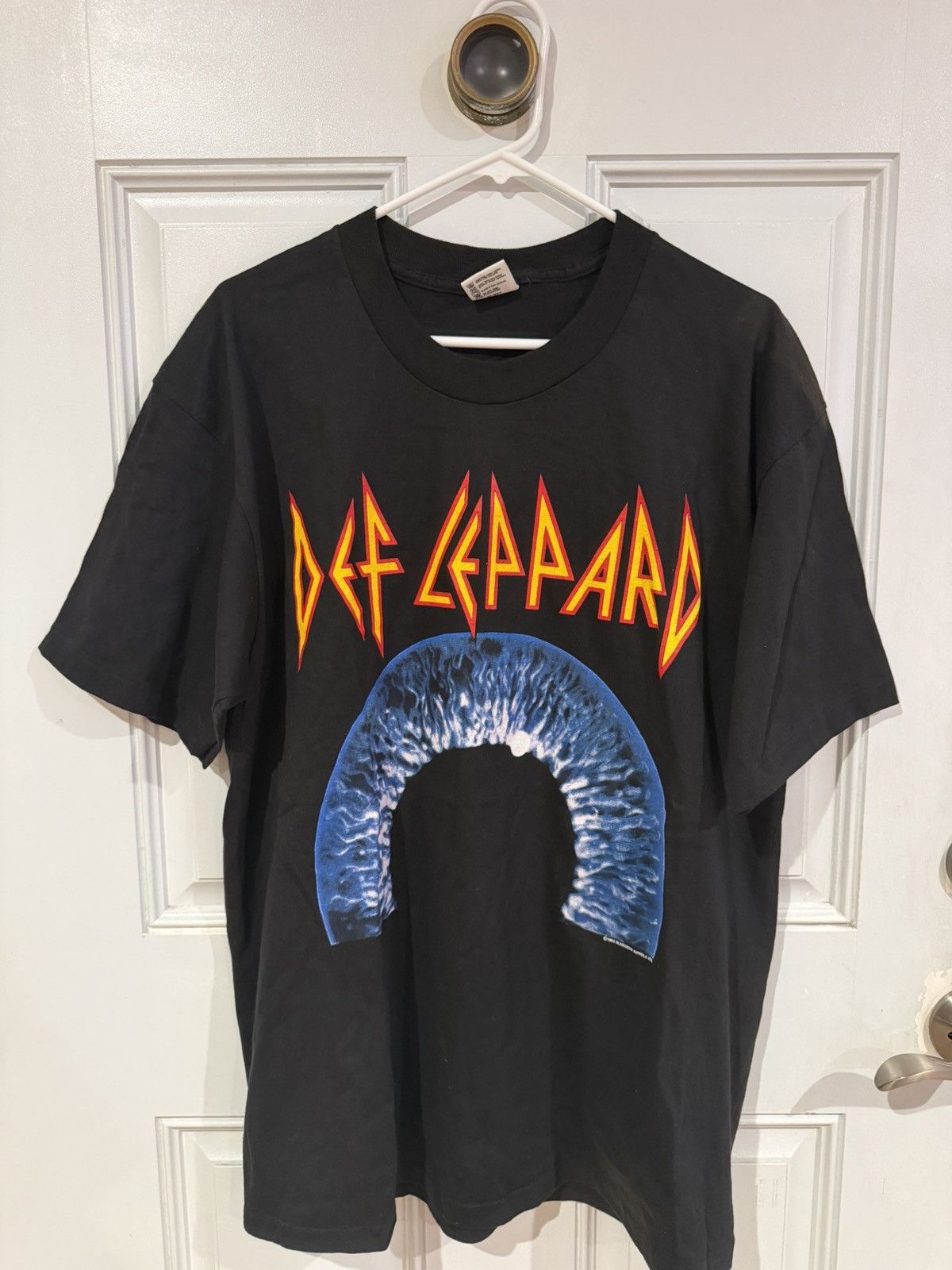 Def Leppard Vintage 1992 Def Leppard Adrenalize Band Black T-shirt XL Size US XL / EU 56 / 4 - 1 Thumbnail