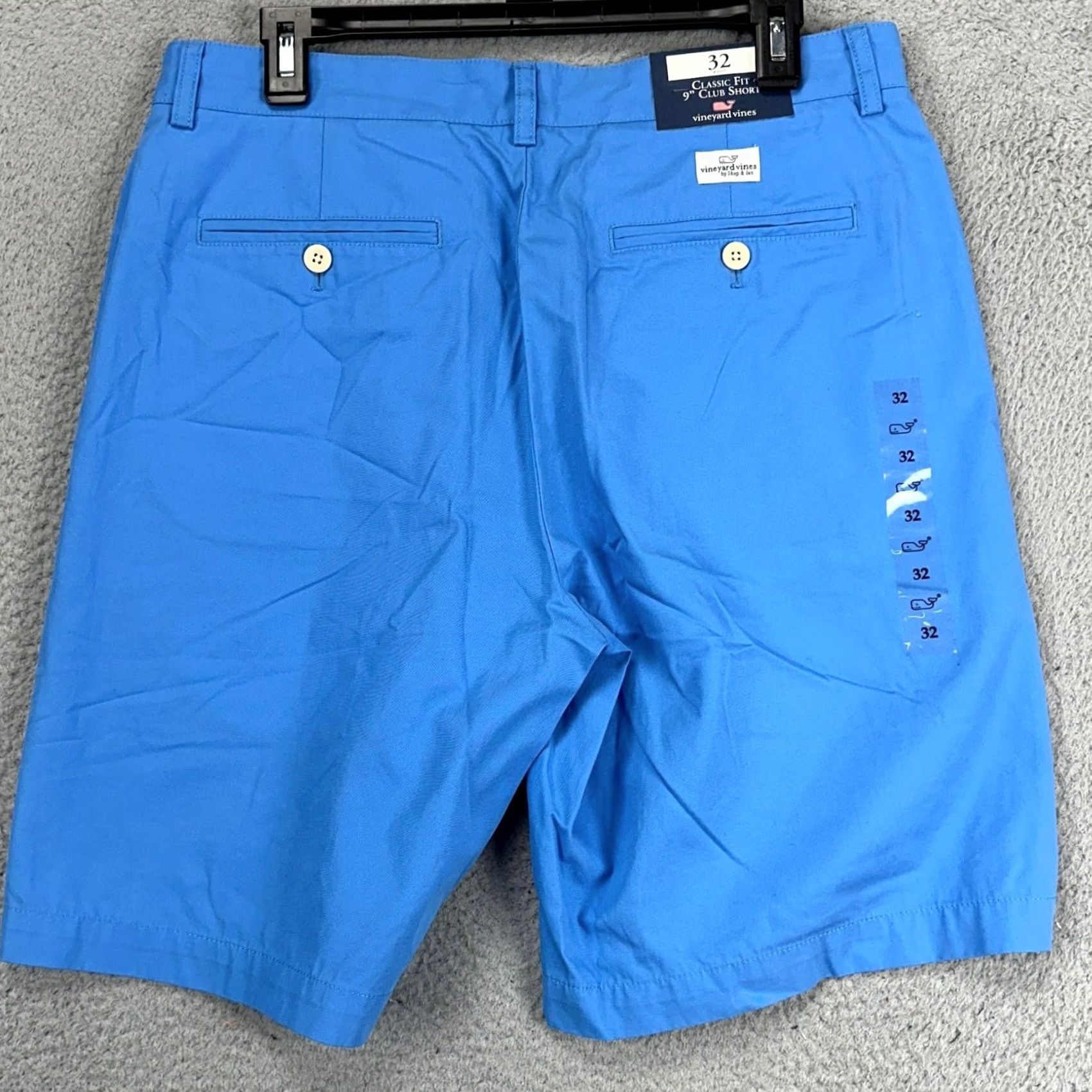 Vineyard Vines Vineyard Vines Mens Club Shorts 32X9 Blue Fish Embroidered Khaki Classic Fit NEW Shorts Mens Blue Khaki 32x9 University? Size US 32 / EU 48 - 3 Thumbnail