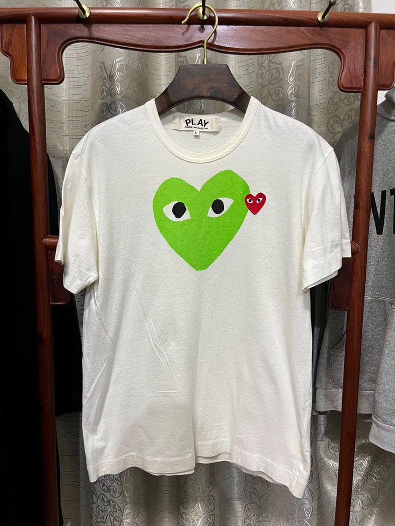 Comme des Garcons PLAY CDG Play Men's Short Sleeve T-shirt Size L Size US L / EU 52-54 / 3 - 1 Thumbnail