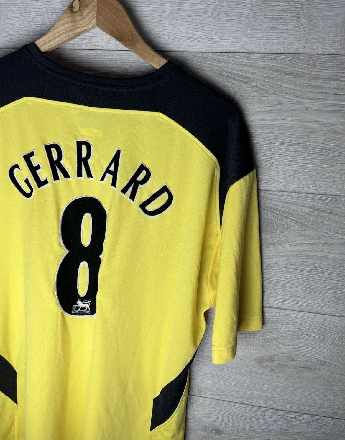 Reebok Vintage soccer jersey FC Liverpool #8 Gerrard Rebook Size US XXL / EU 58 / 5 - 9 Thumbnail