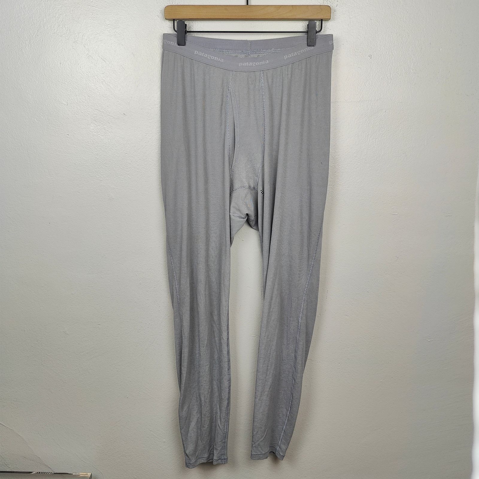 Patagonia Patagonia Base Layer Pants Mens XL Gray Capilene Size US 36 / EU 52 - 1 Thumbnail