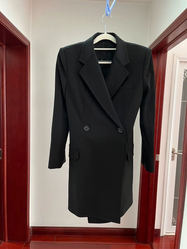 Helmut Lang HELMUT LANG Black coat Size US XS / EU 42 / 0 - 1 Thumbnail