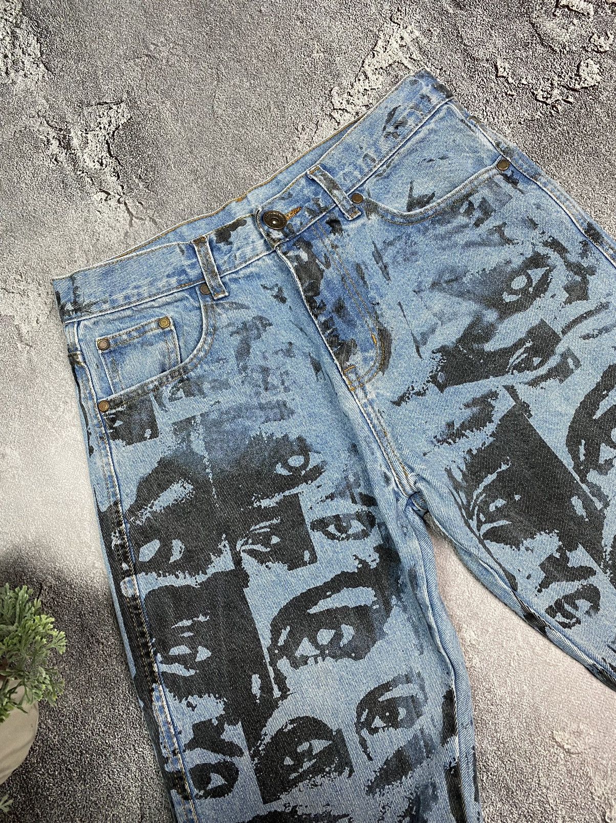 Other Avant-Garde print denim pants cool eyes Size US 30 / EU 46 - 7 Thumbnail
