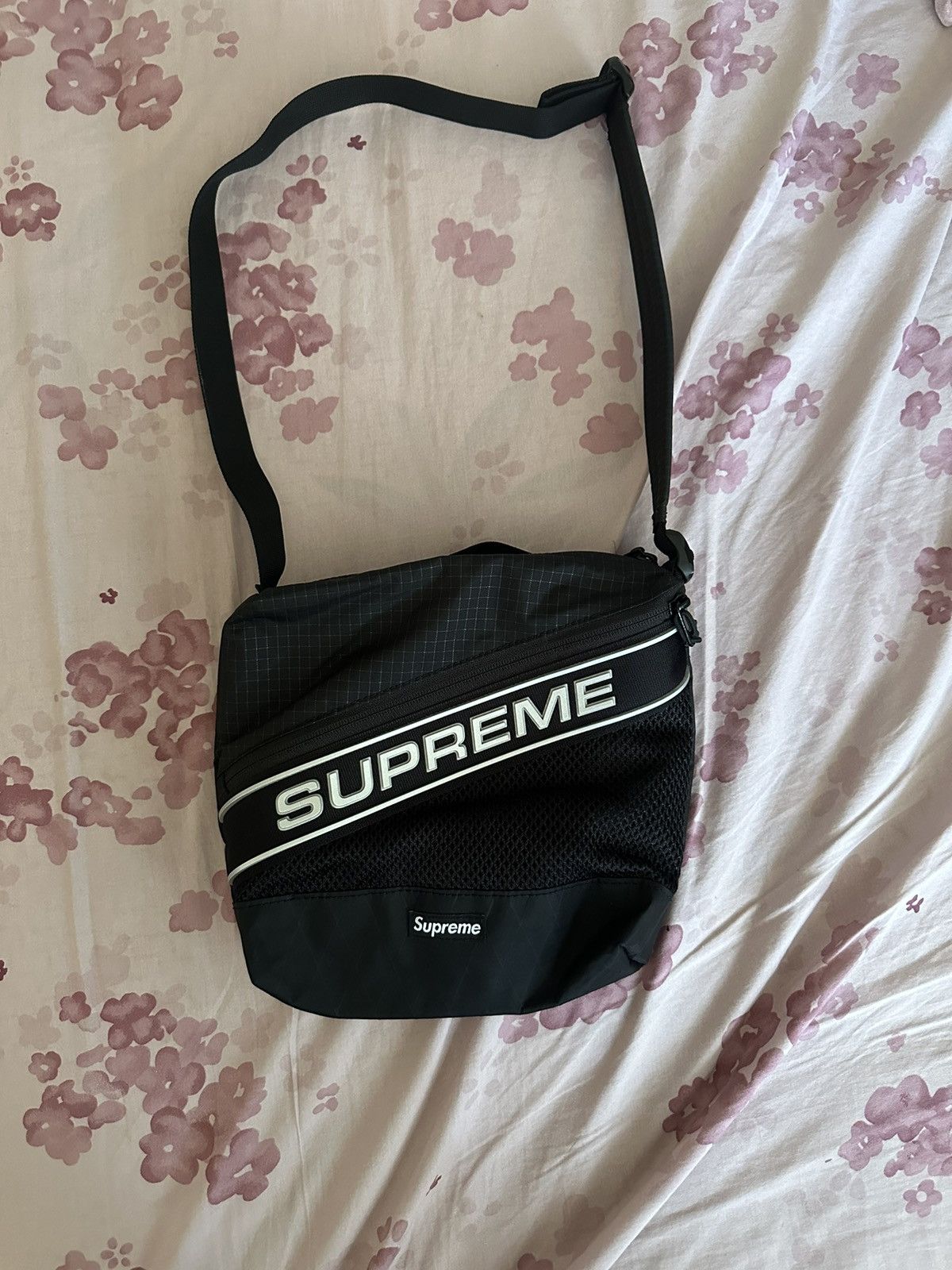 image of Supreme Shoulder Bag Fw23 in Black, Men's
