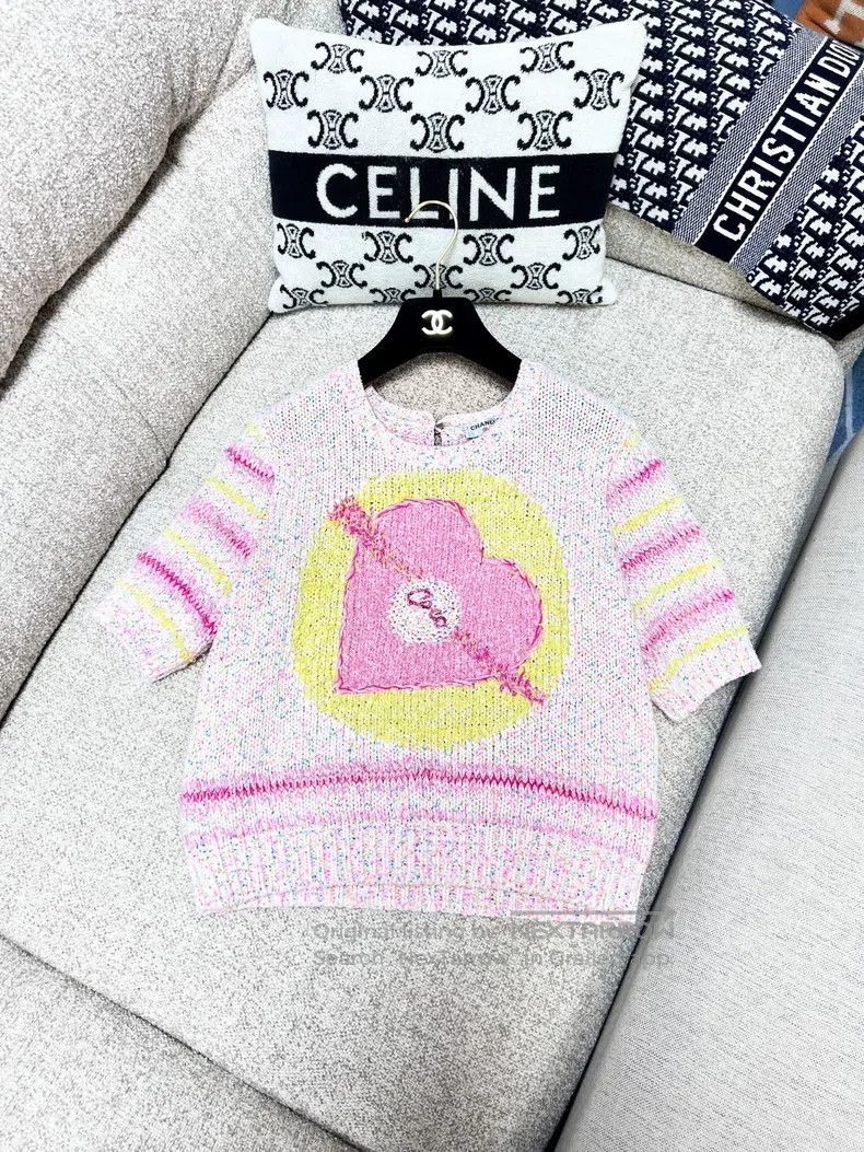 Chanel Chanel Love mixed colour pink and yellow striped knitted s Size XS / US 0-2 / IT 36-38 - 1 Thumbnail