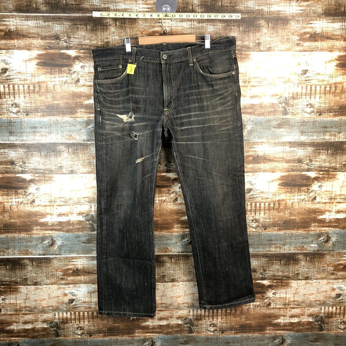 Uniqlo DL Uniqlo Jeans Black Distressed Denim Pants #C156 Size US 38 / EU 54 - 1 Thumbnail