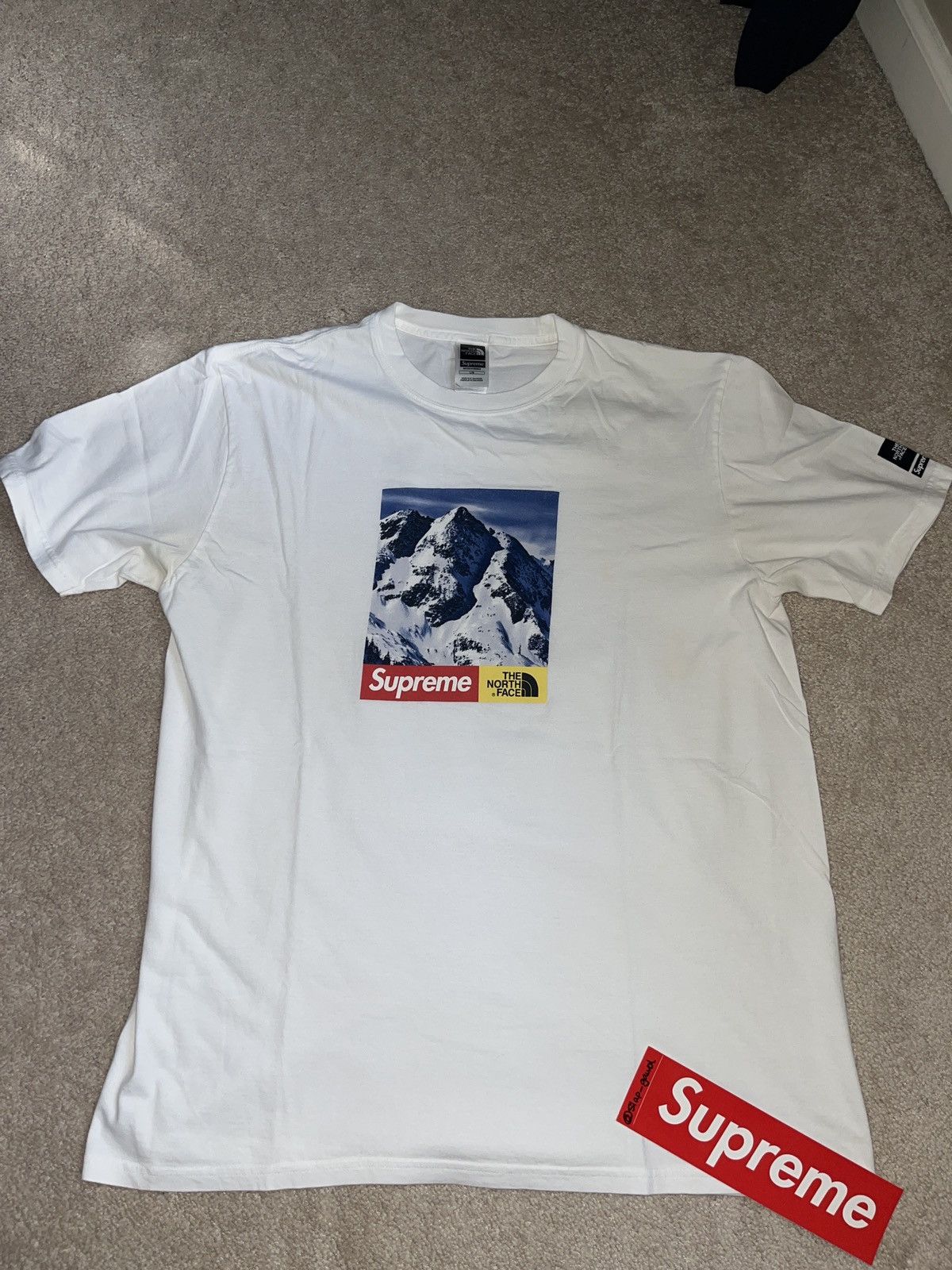 Supreme × The North Face Supreme The North Face Mountain Tee Large Size US L / EU 52-54 / 3 - 1 Thumbnail