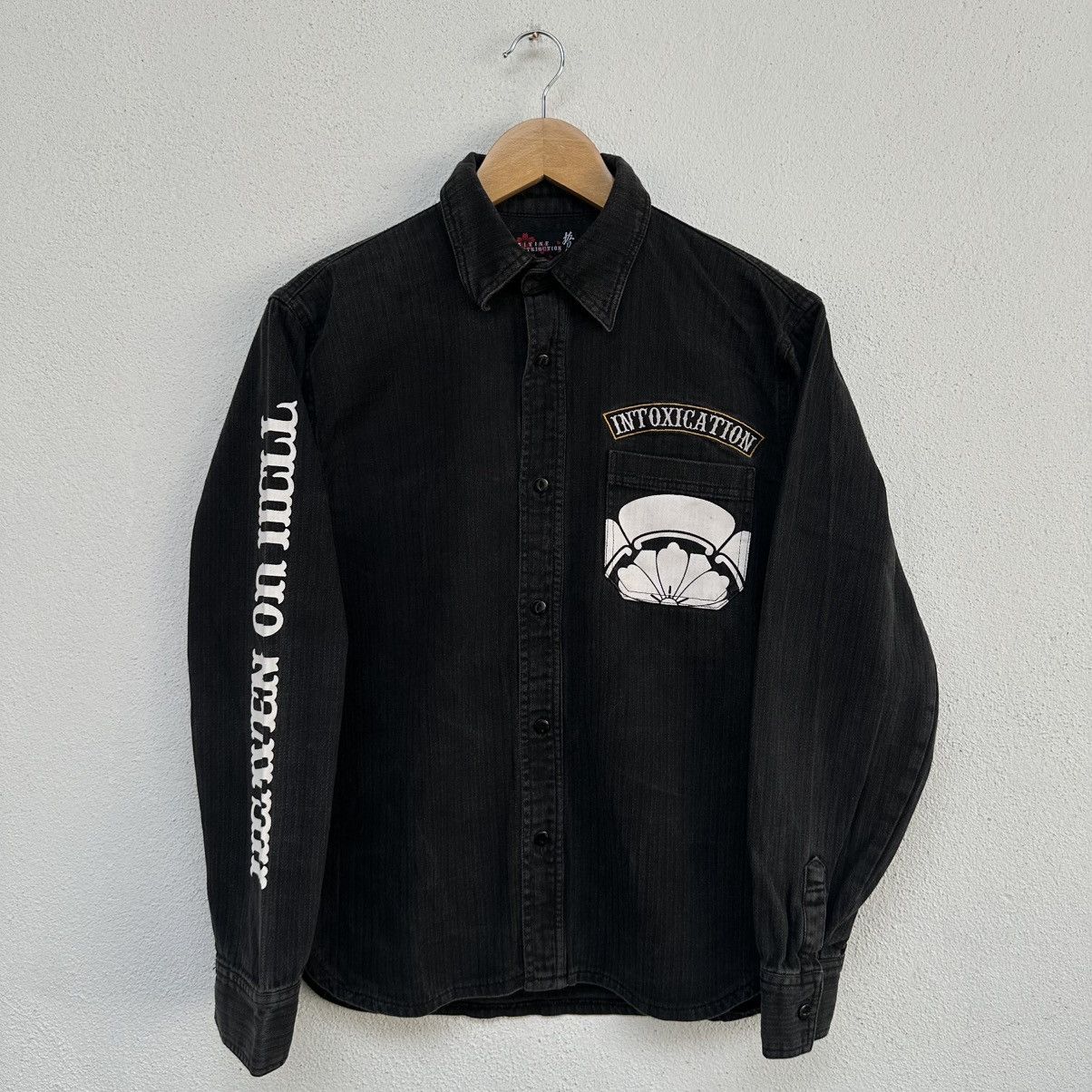 Japanese Brand Divine Retribution Giesha Japanese Brand Button Up Size US M / EU 48-50 / 2 - 7 Thumbnail