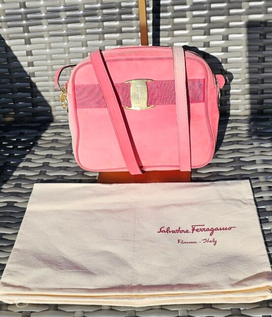 Salvatore Ferragamo Vara Bow Crossbody Bag - OMBRE PINK SUEDE Size ONE SIZE - 1 Thumbnail