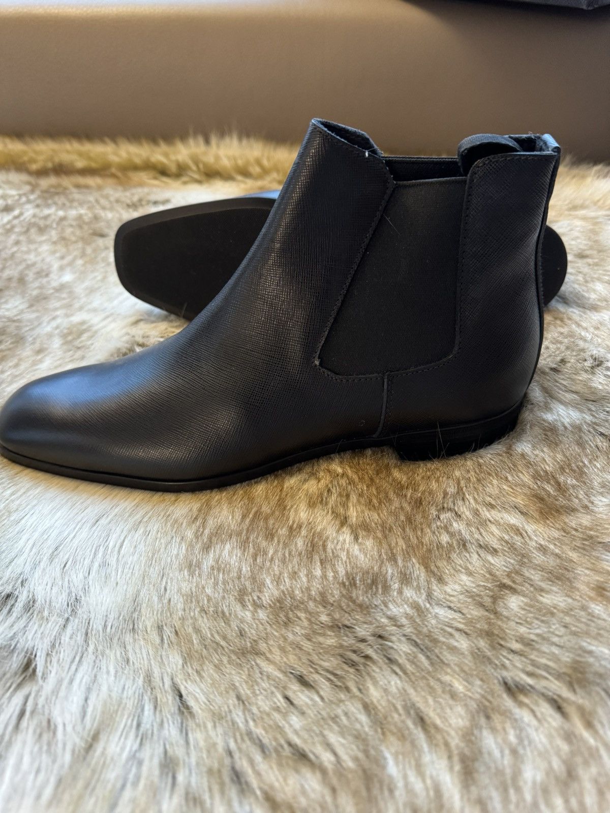 Saffiano leather Chelsea boot