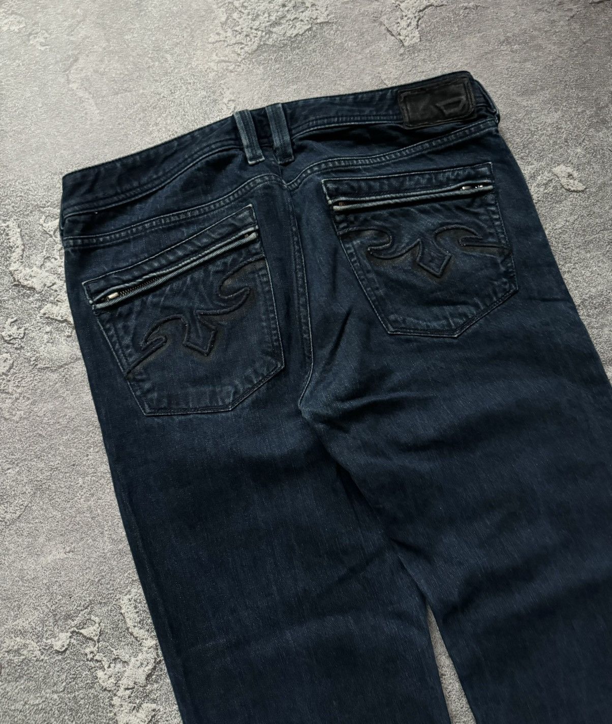 Diesel Diesel 34/32 Yarik B wash 008IL blue denim pant trouser Jean Size US 34 / EU 50 - 6 Thumbnail